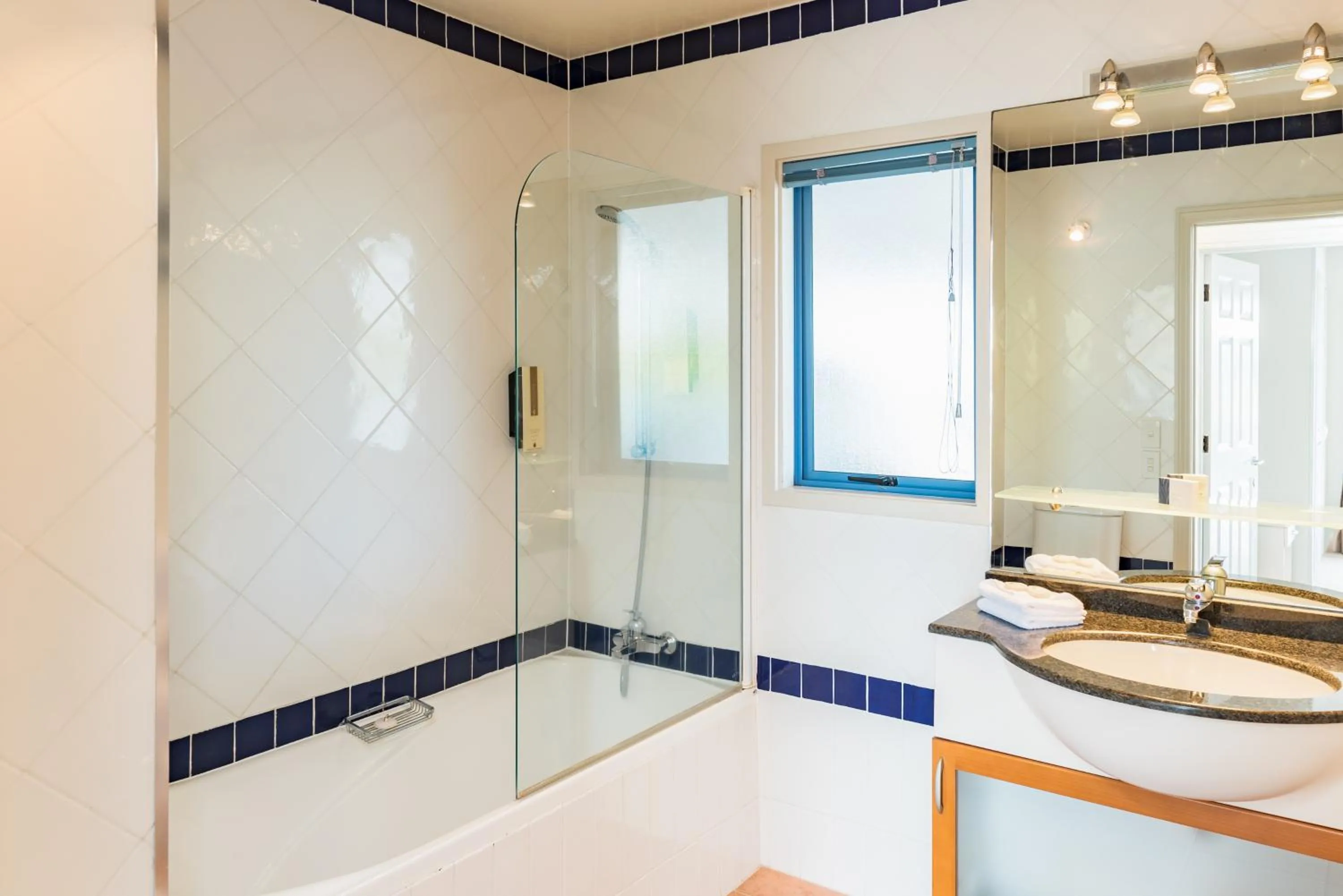 Bathroom in Blue Pacific Apartments