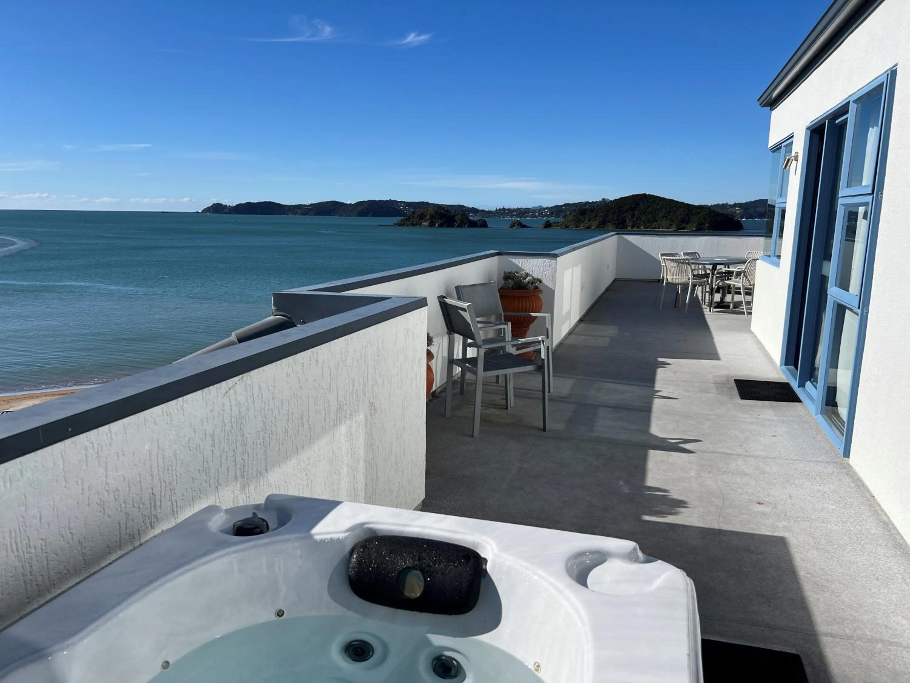 Balcony/Terrace in Blue Pacific Apartments