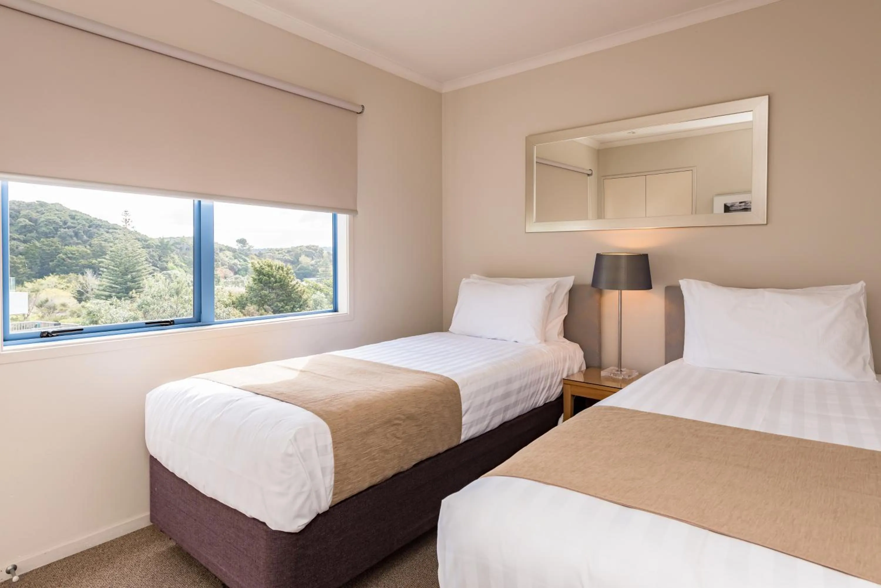 Bed in Blue Pacific Apartments