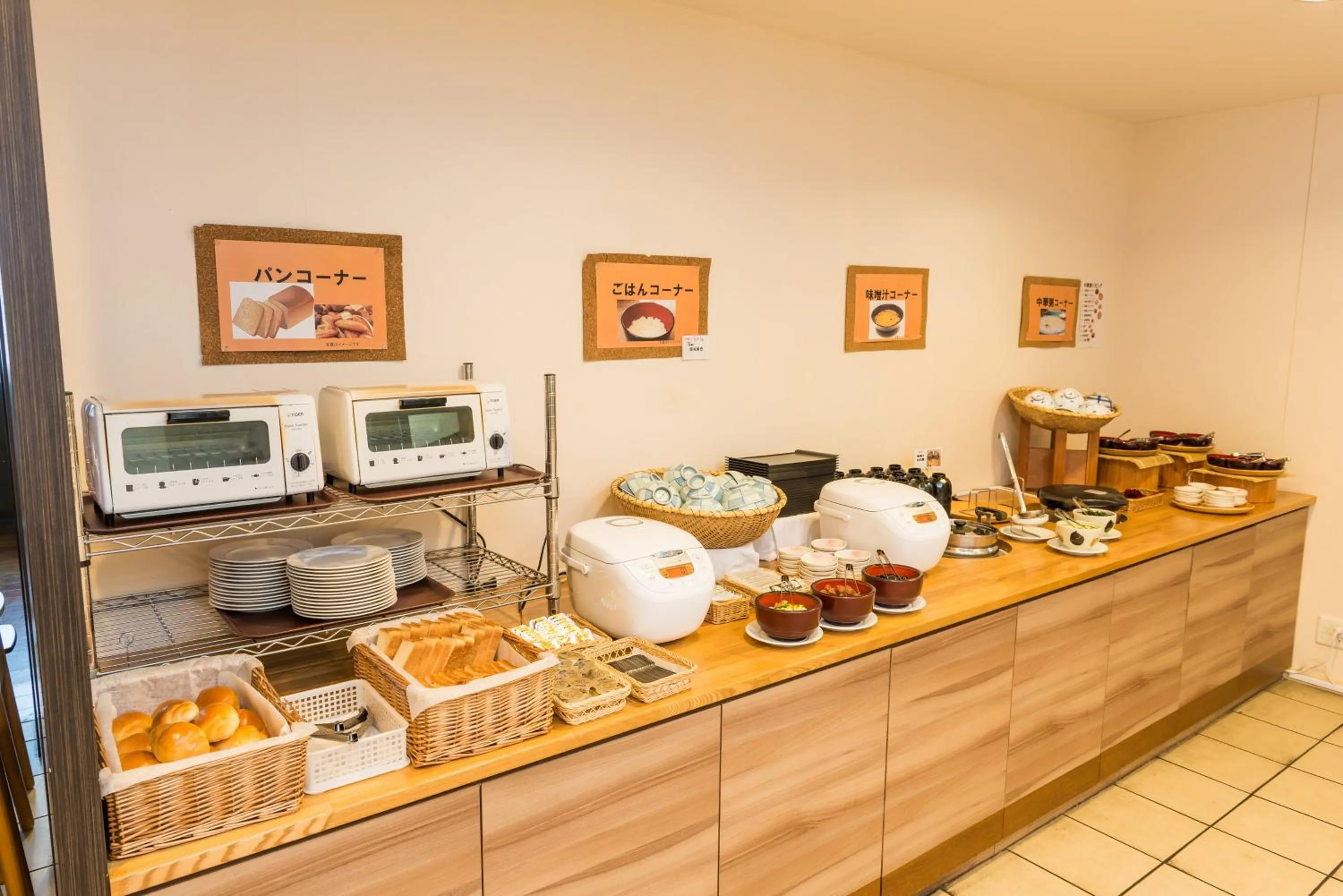 Buffet breakfast in MYSTAYS Shin Urayasu Conference Center