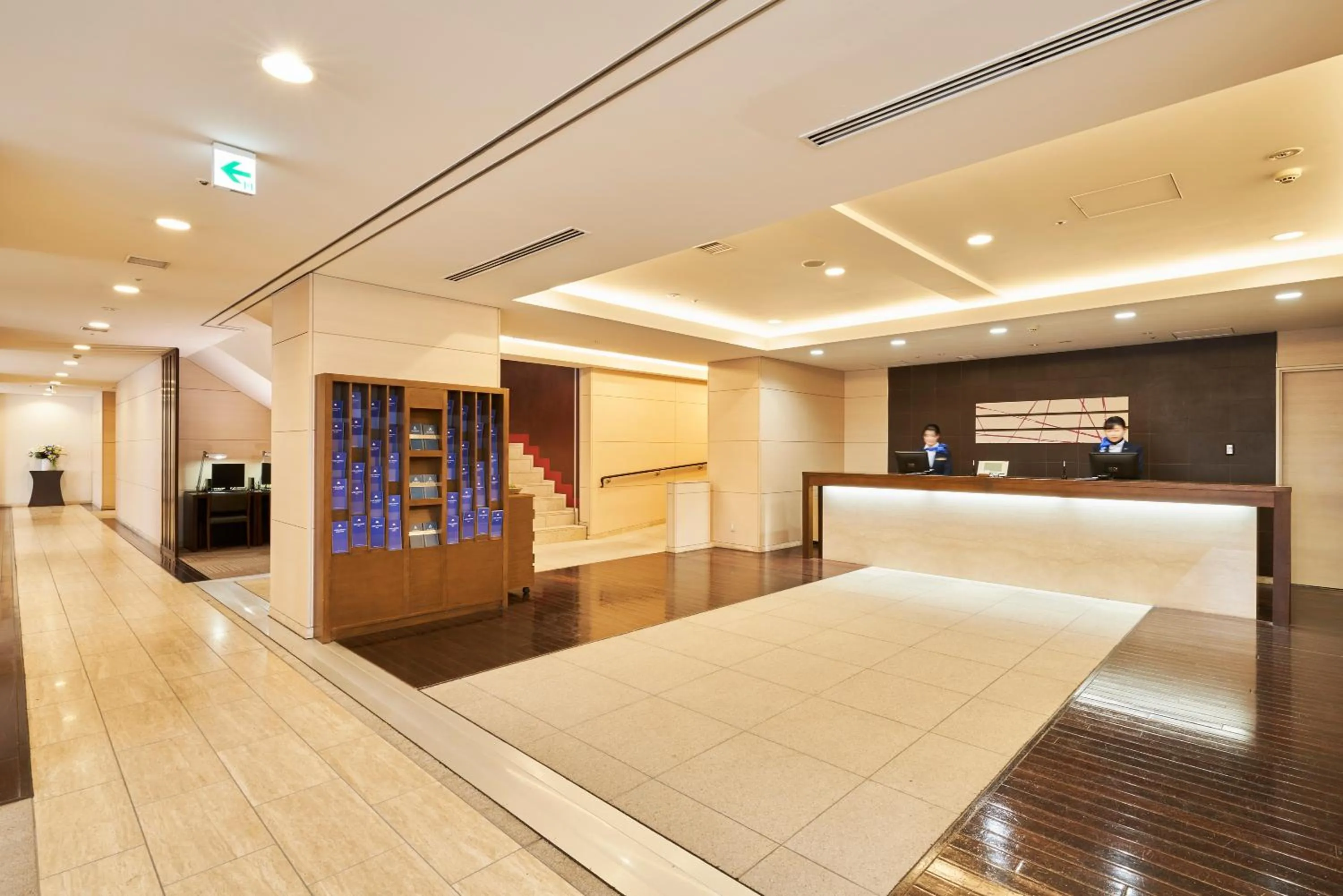 Lobby or reception in MYSTAYS Shin Urayasu Conference Center