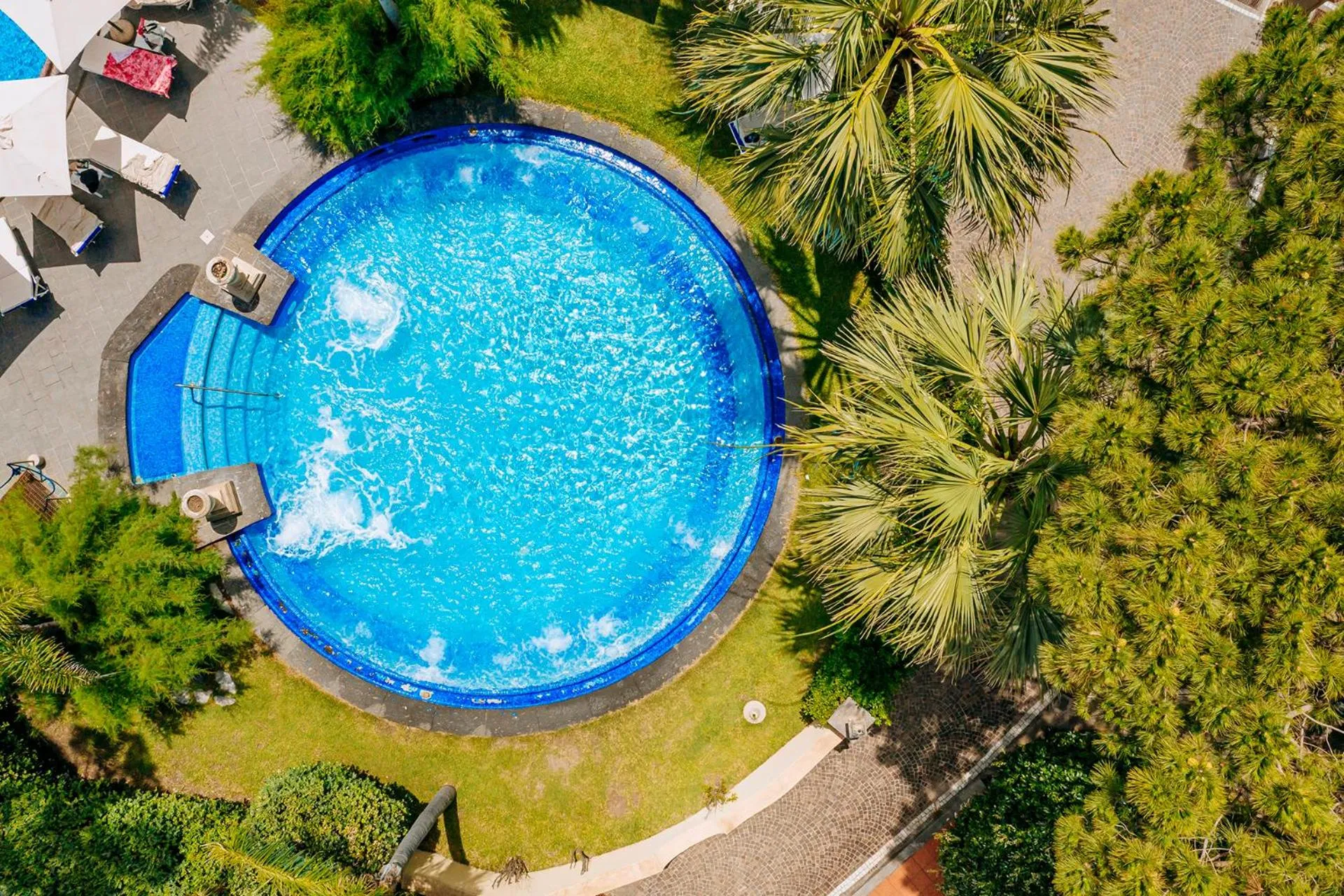Hot Tub in La Reginella Resort & Spa