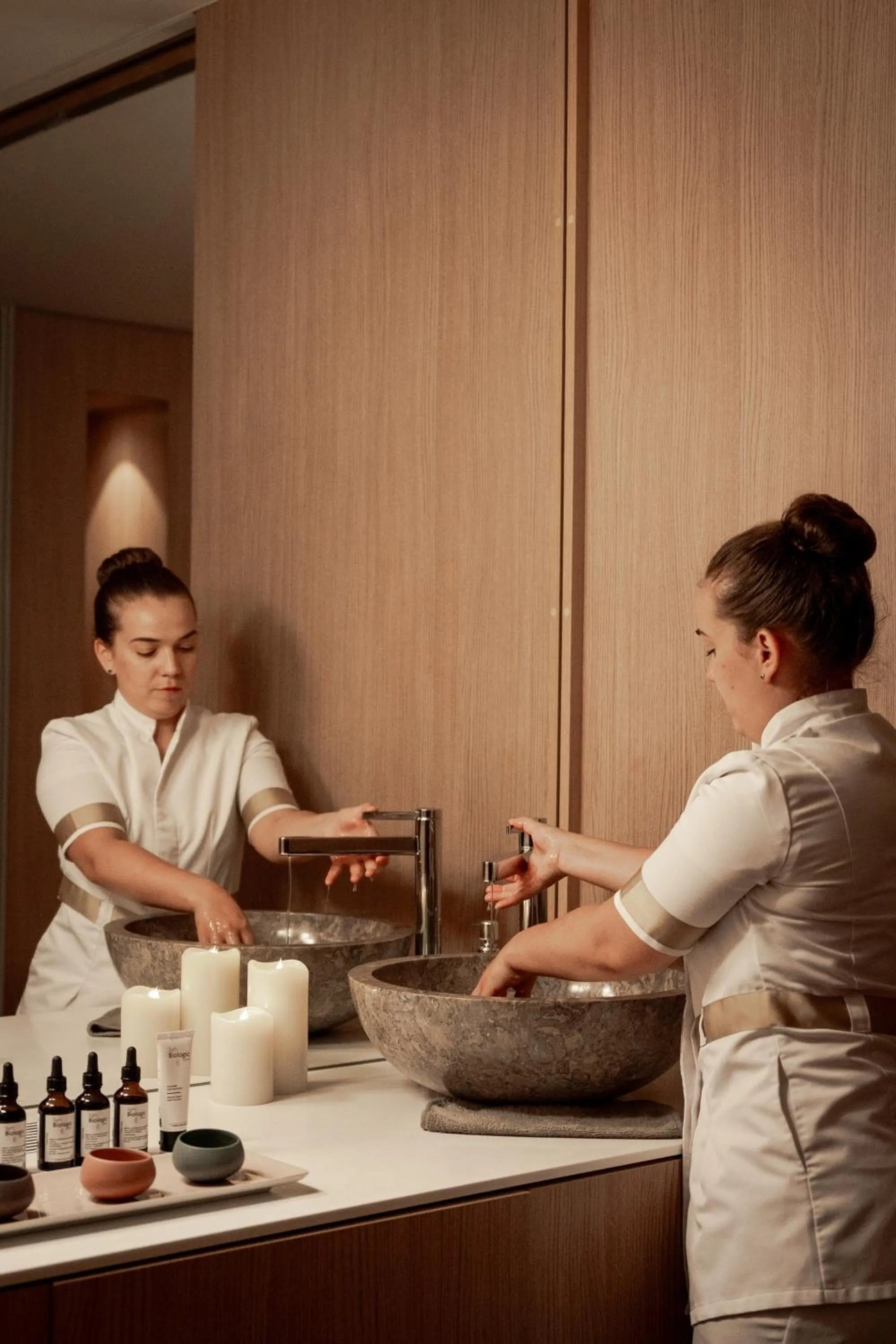 Spa and wellness centre/facilities in L'Hôtel & Spa du Castellet