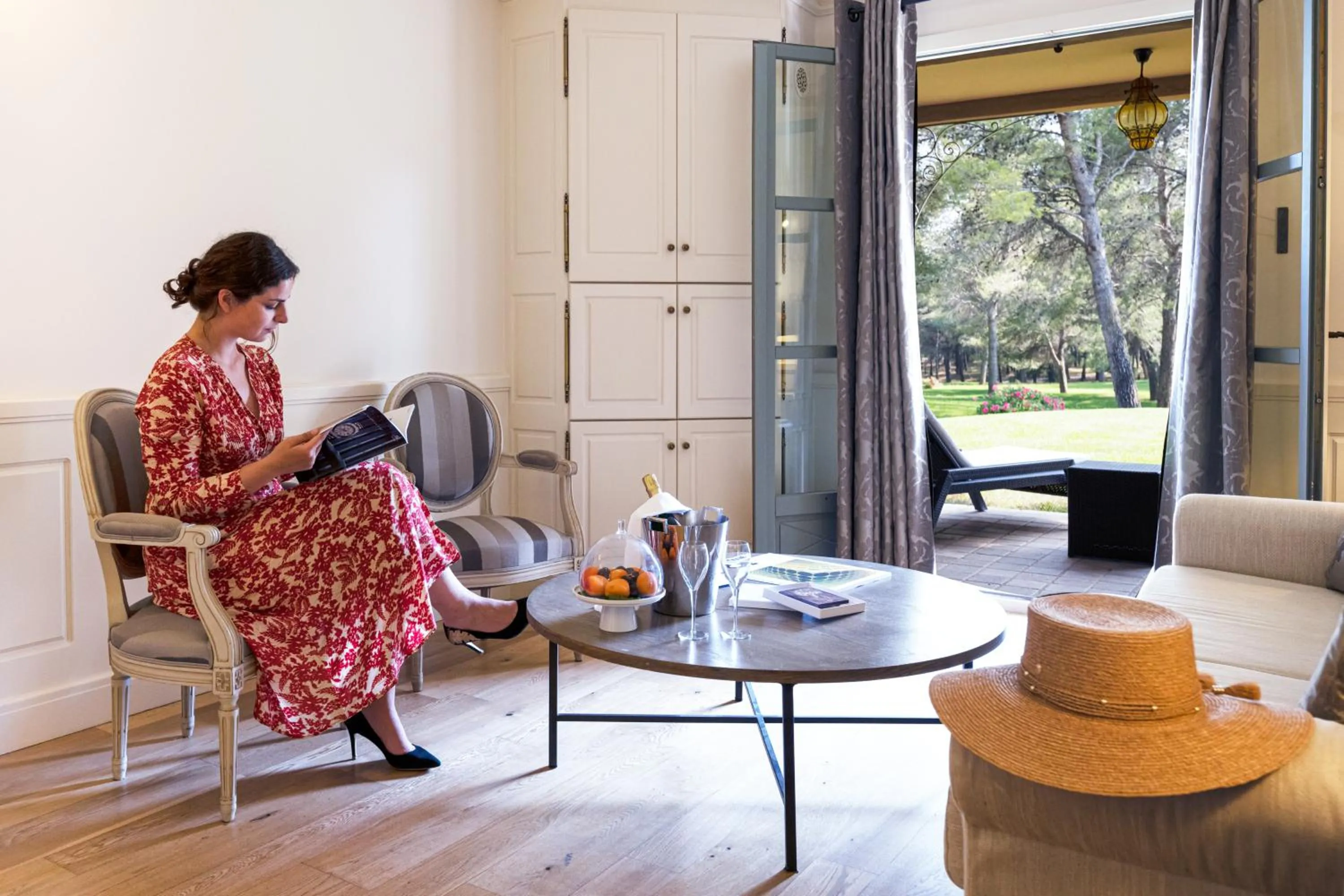 Living room in L'Hôtel & Spa du Castellet