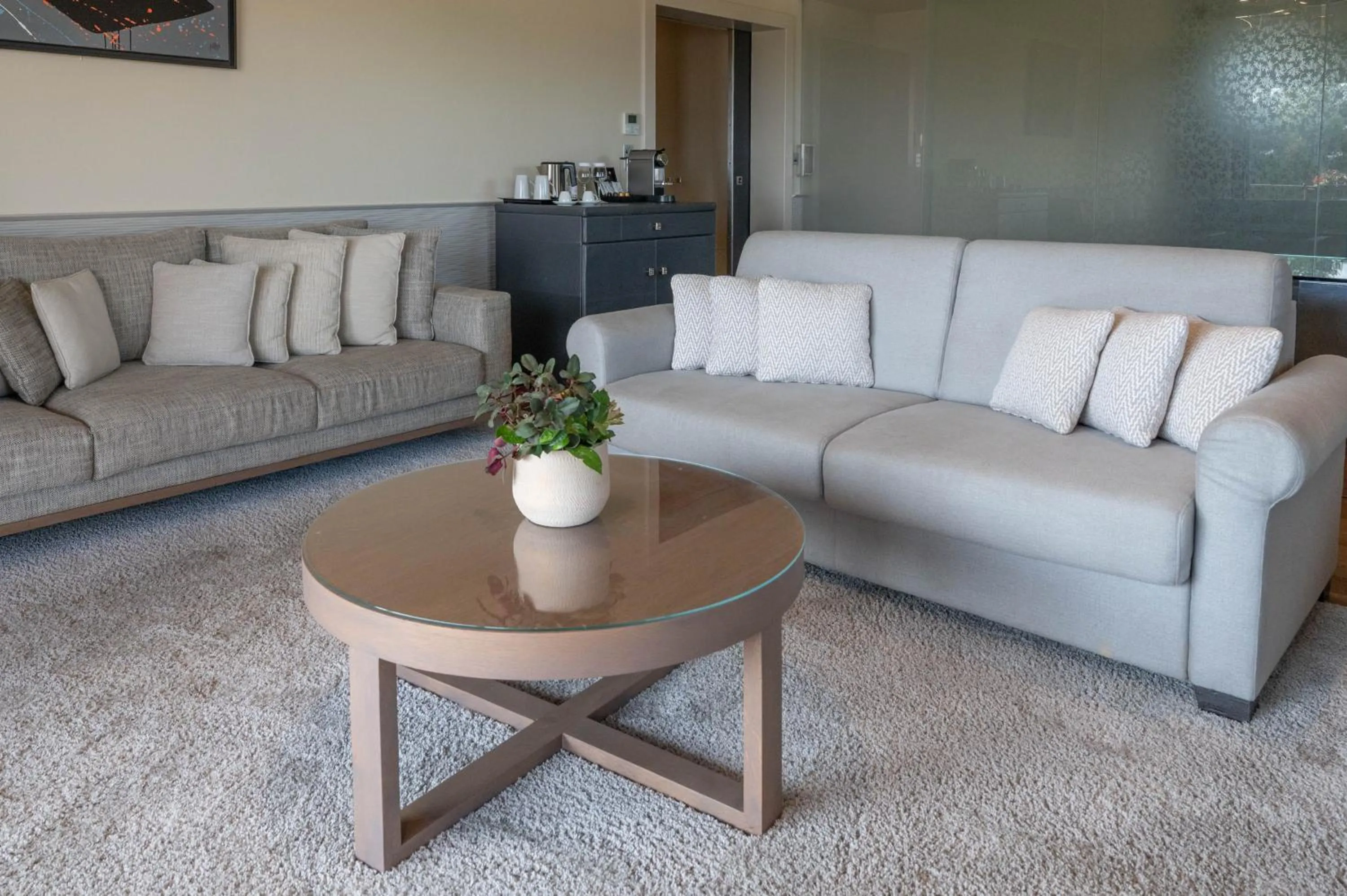 Bedroom in L'Hôtel & Spa du Castellet