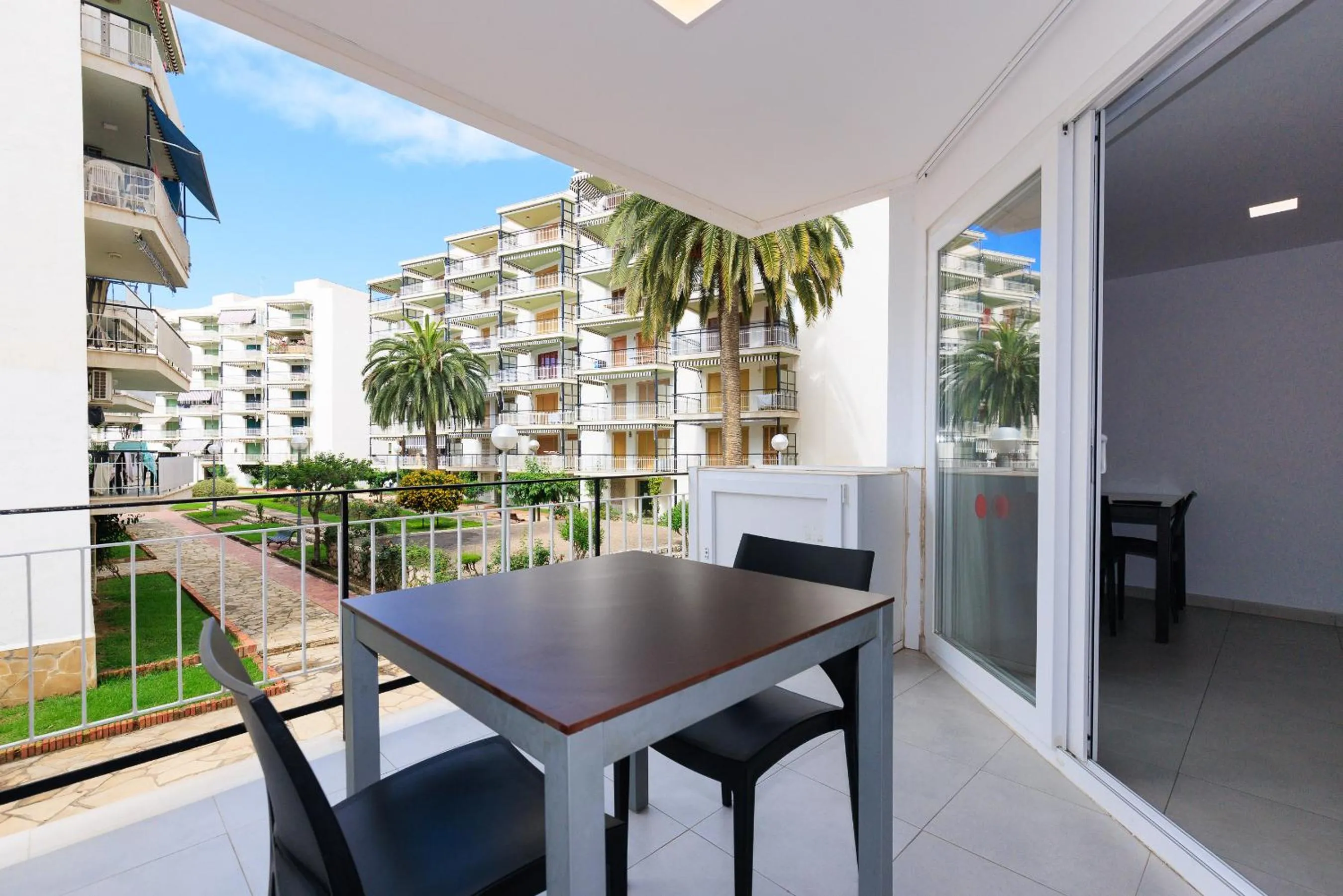 Balcony/Terrace in Rentalmar Aries Plus