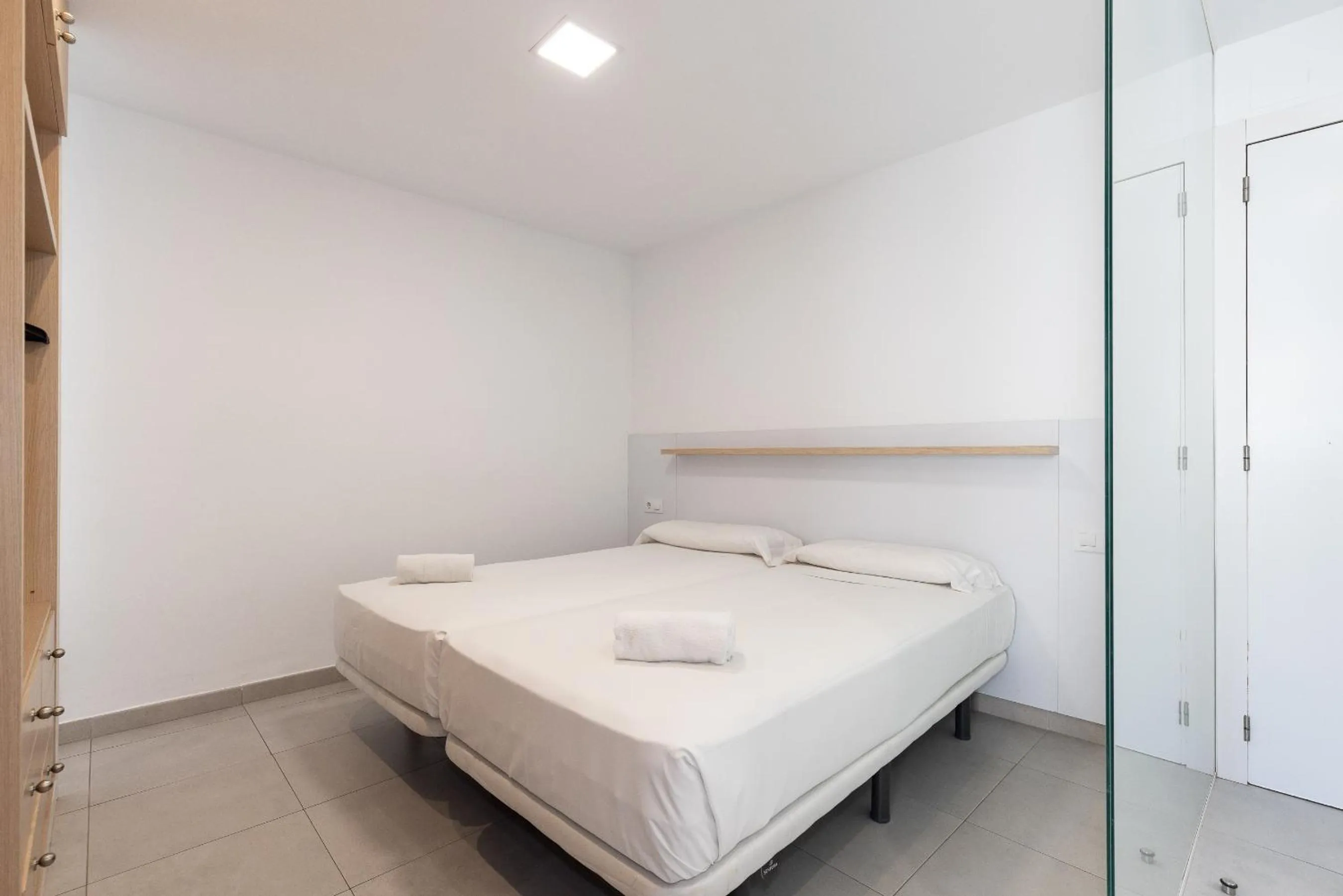 Bed in Rentalmar Aries Plus