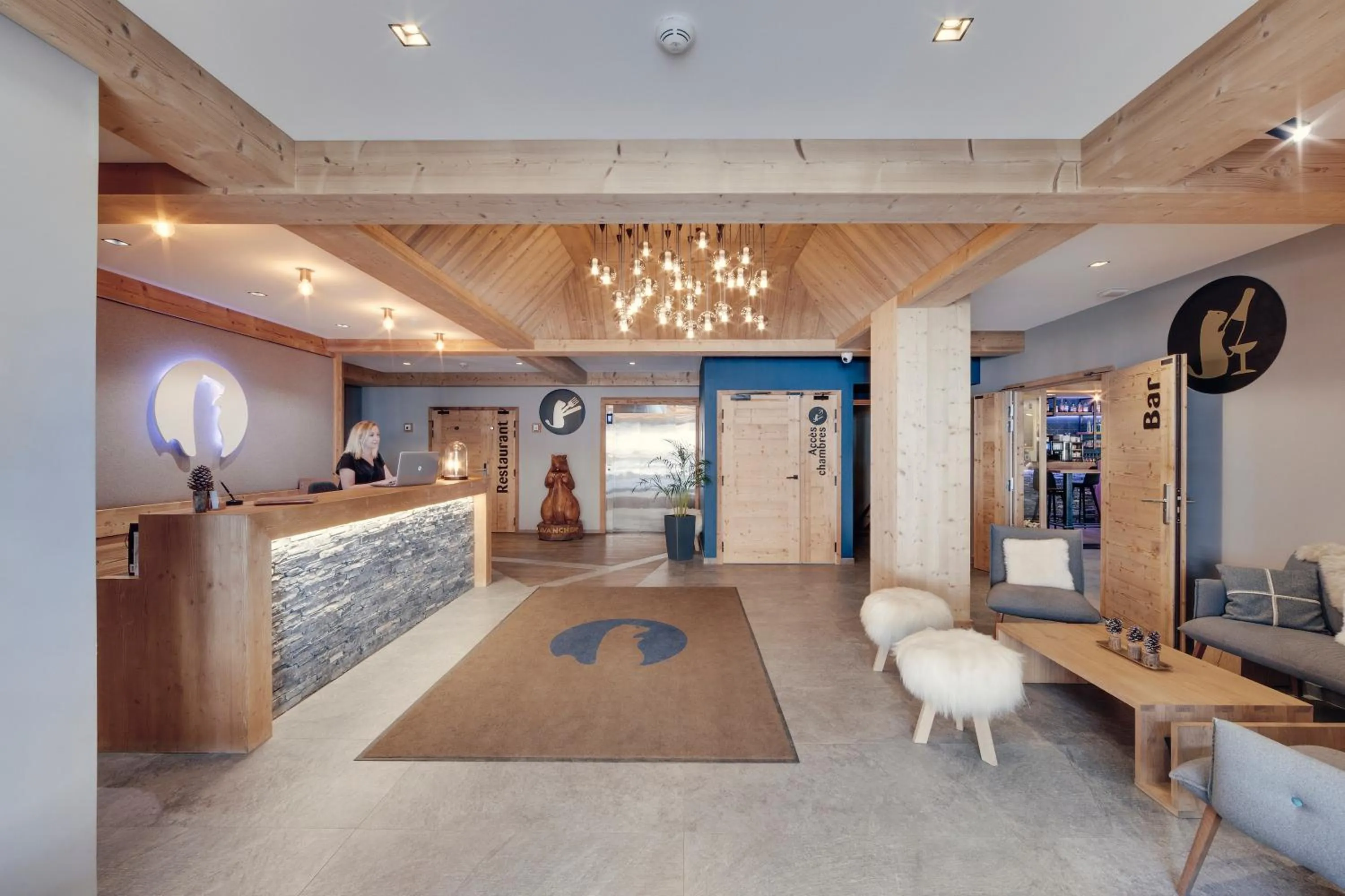 Lobby or reception in Hôtel Avancher