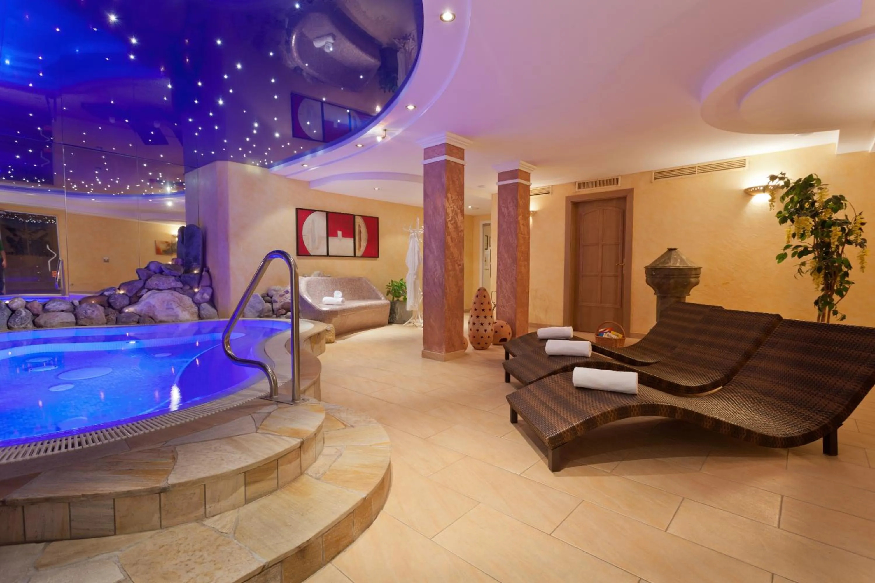 Spa and wellness centre/facilities in Landhotel Lindenhof