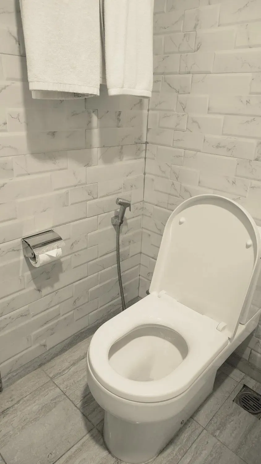 Bathroom in Royal Palm Hotel & Conference Center Cengkareng