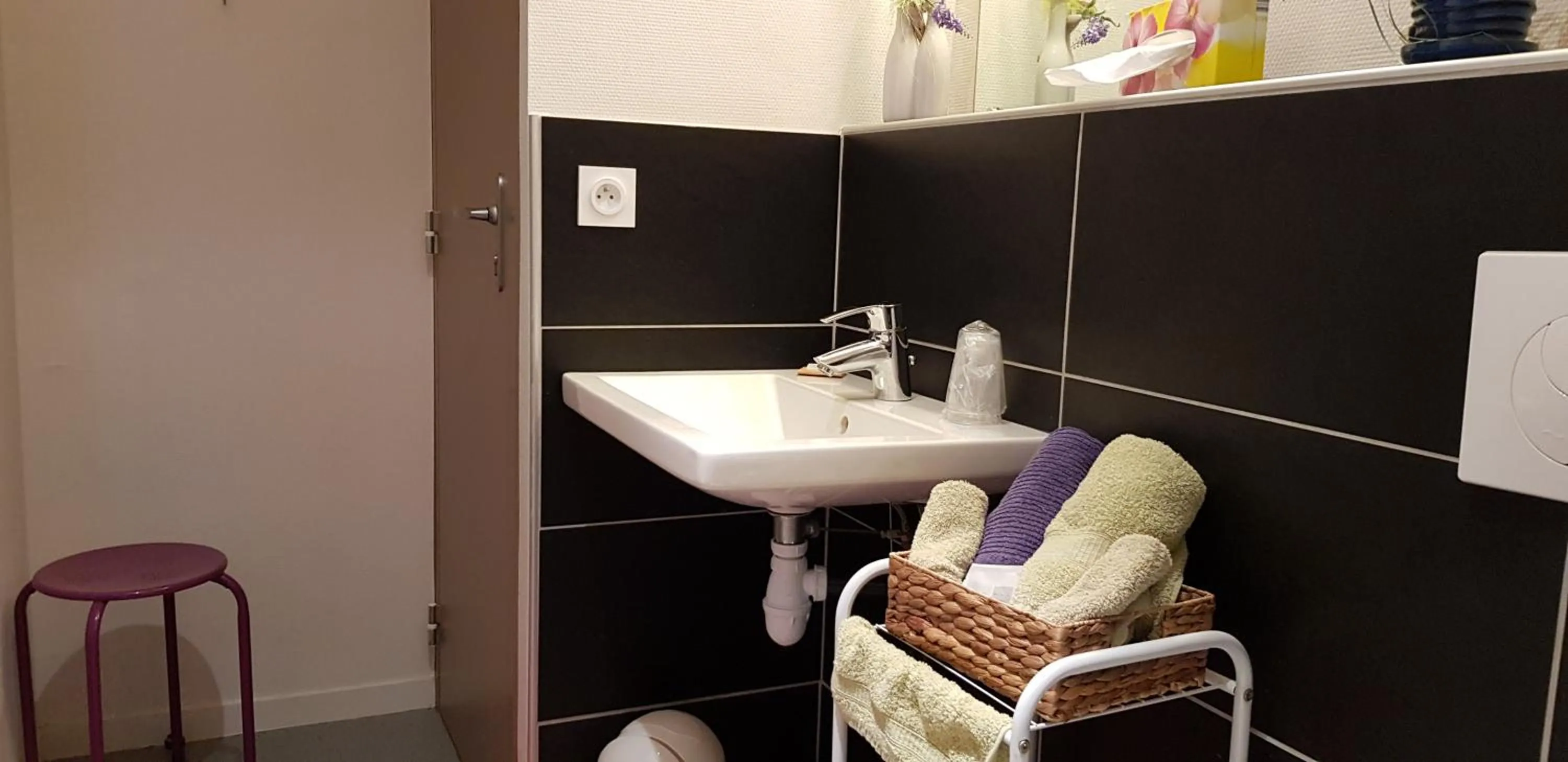 Bathroom in Au Bosquet Fleuri