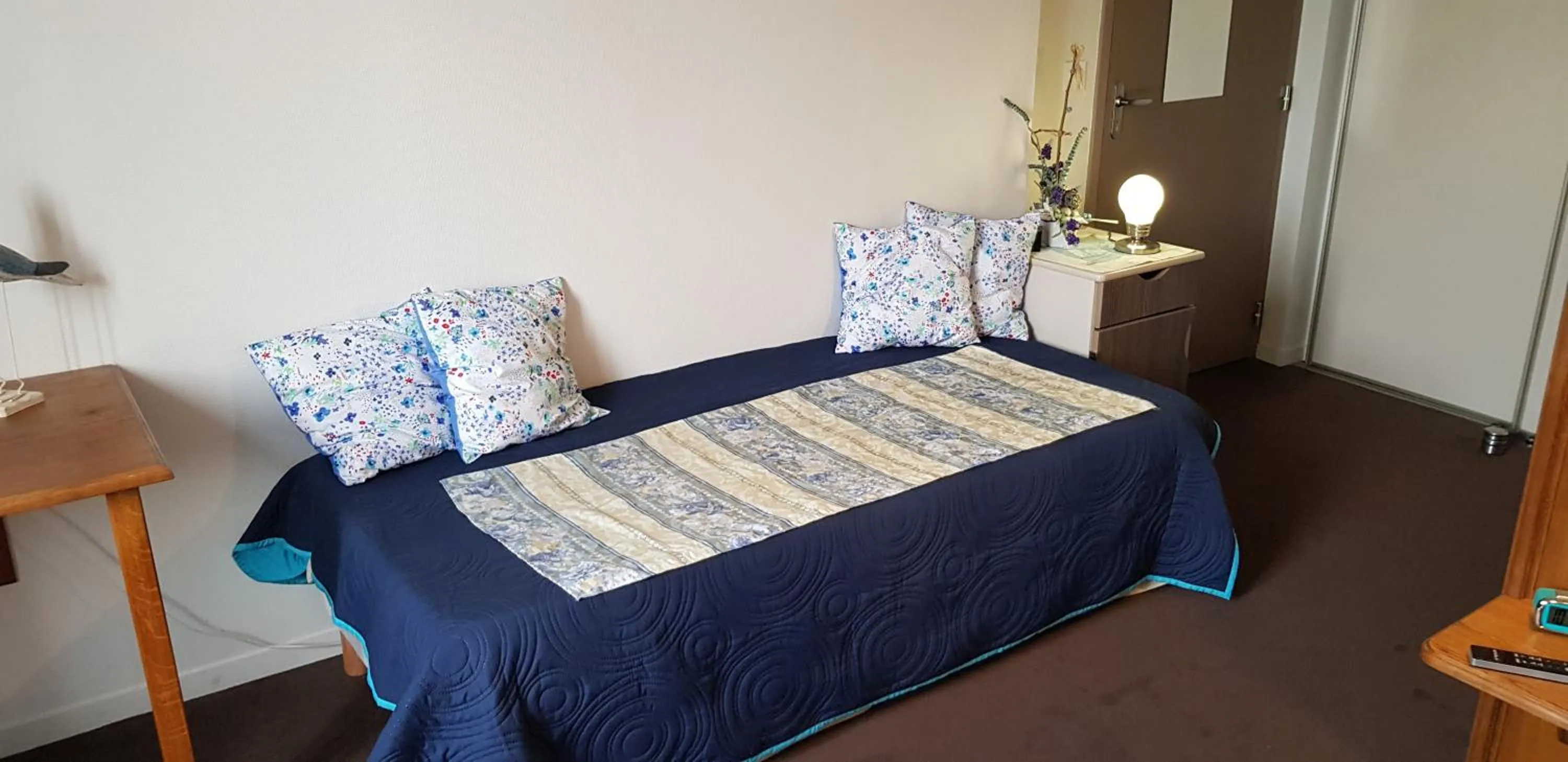 Decorative detail in Au Bosquet Fleuri