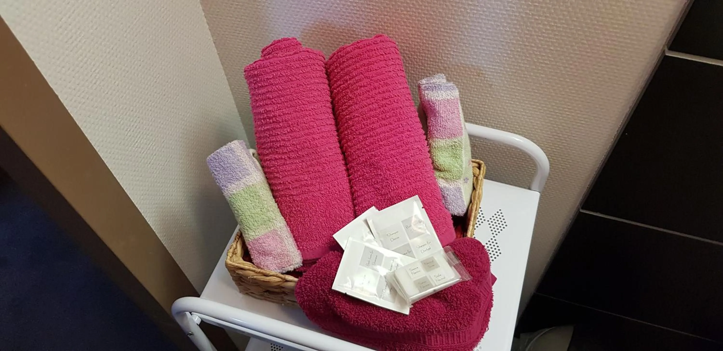 Bathroom in Au Bosquet Fleuri