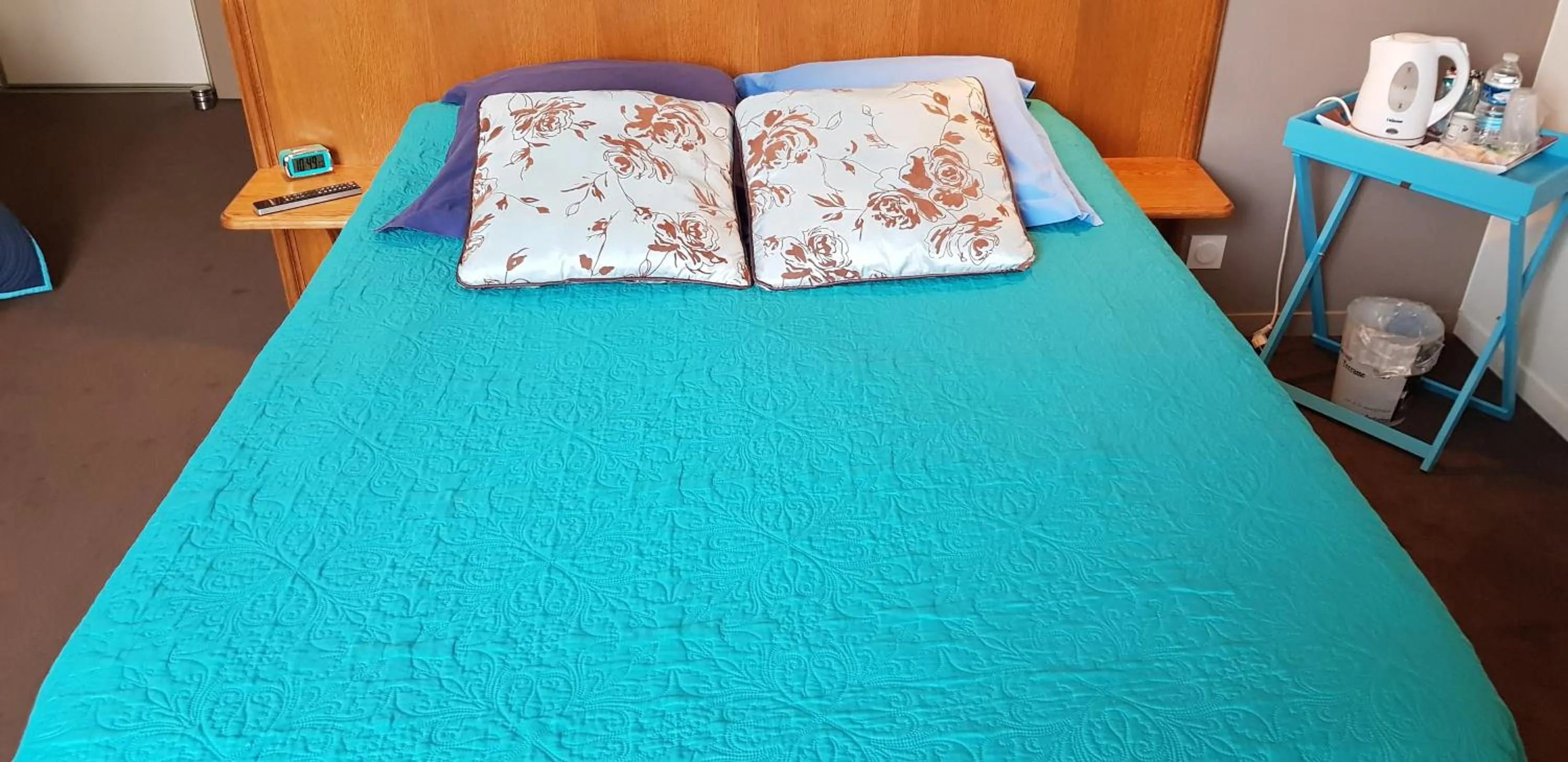 Photo of the whole room in Au Bosquet Fleuri