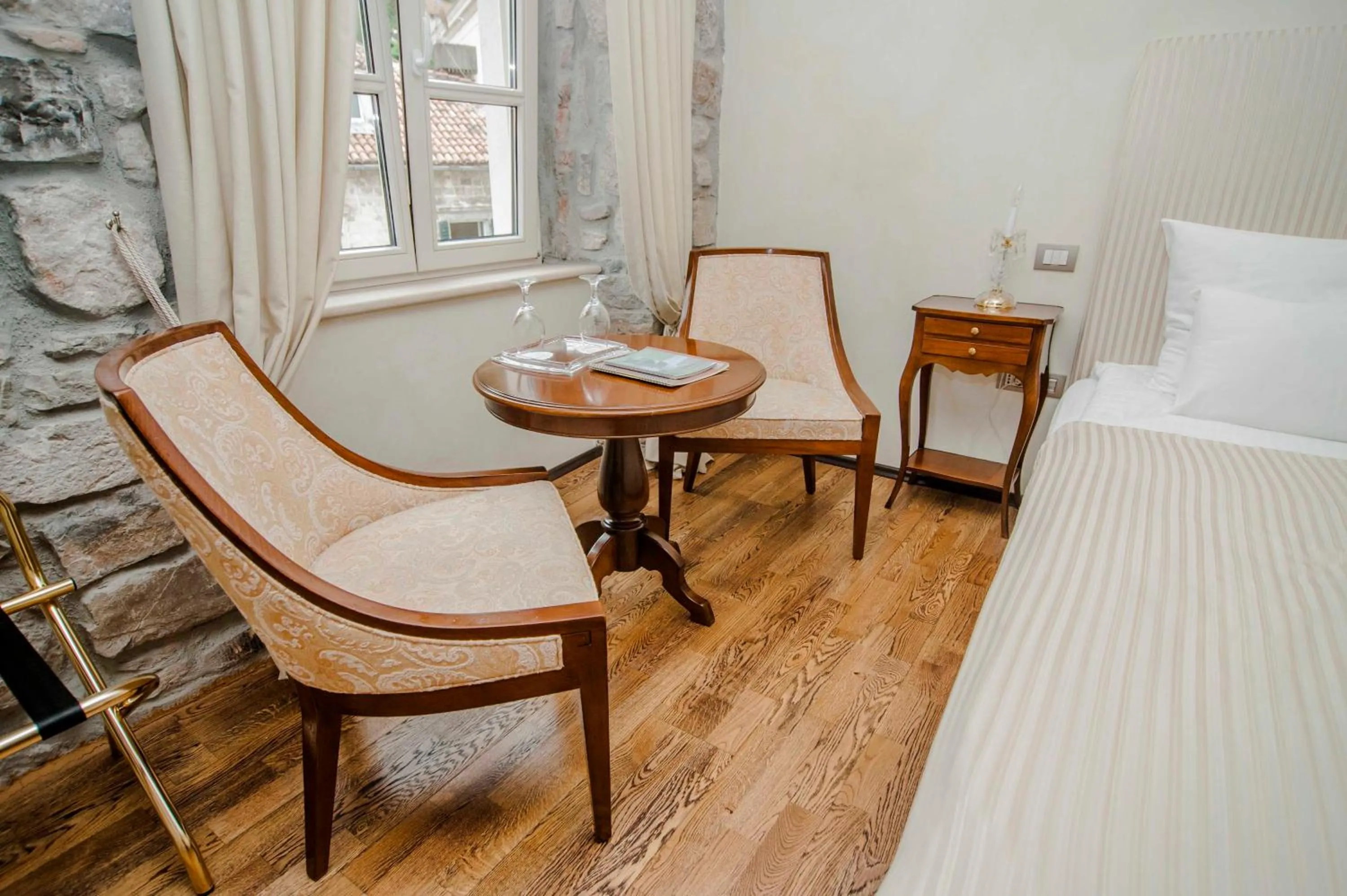 Bed in Boutique Hotel Astoria