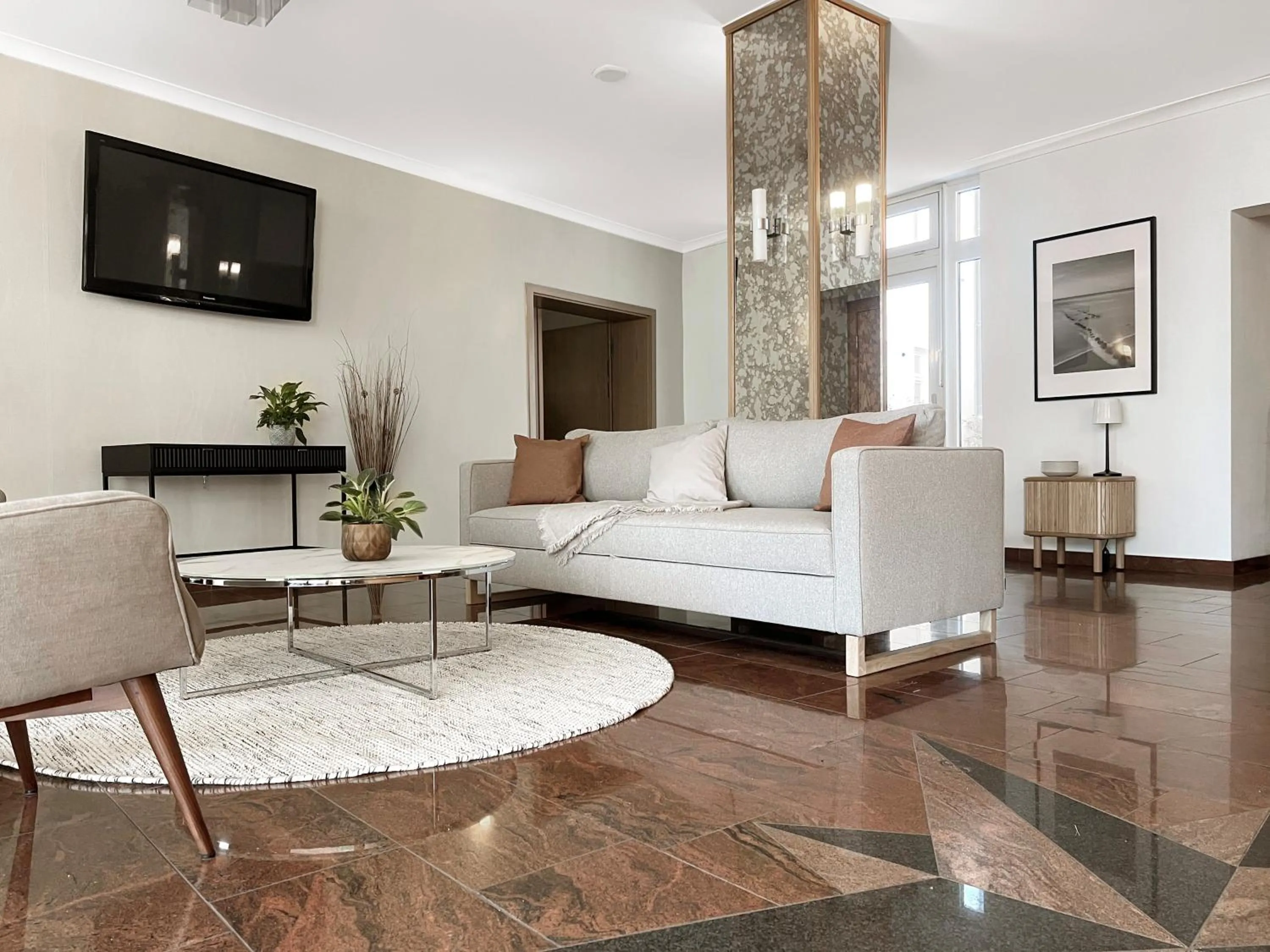 Lobby or reception, Bed in Hotel Binzer Hof