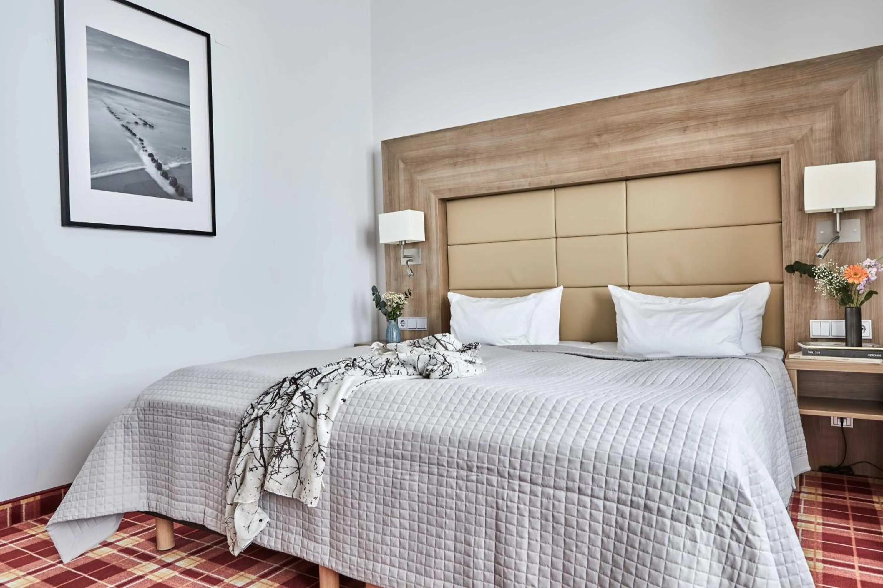 Photo of the whole room, Bed in Hotel Binzer Hof