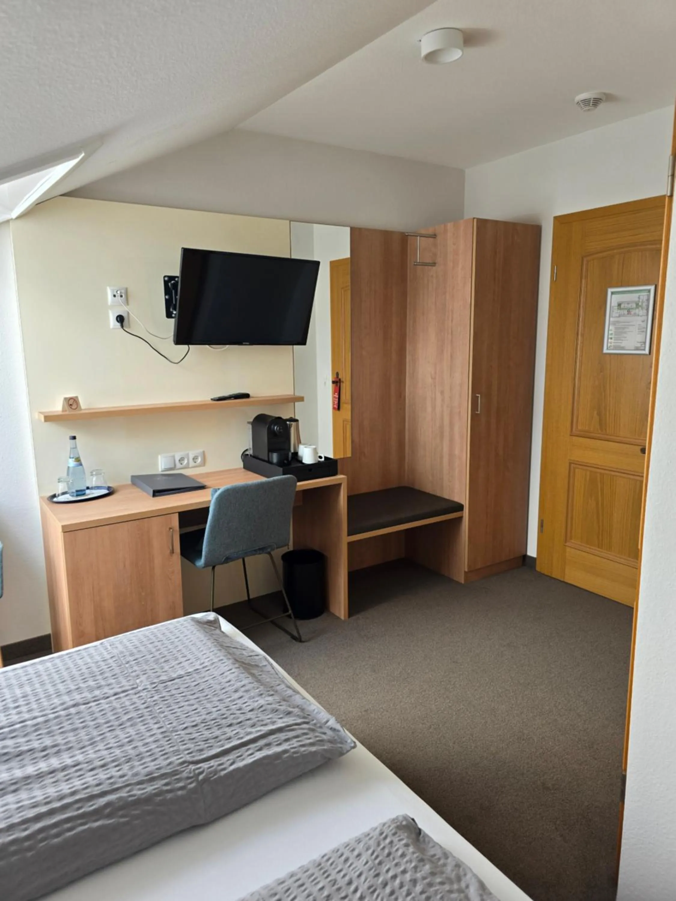 Photo of the whole room, Bed in Hotel Landgasthof Blume