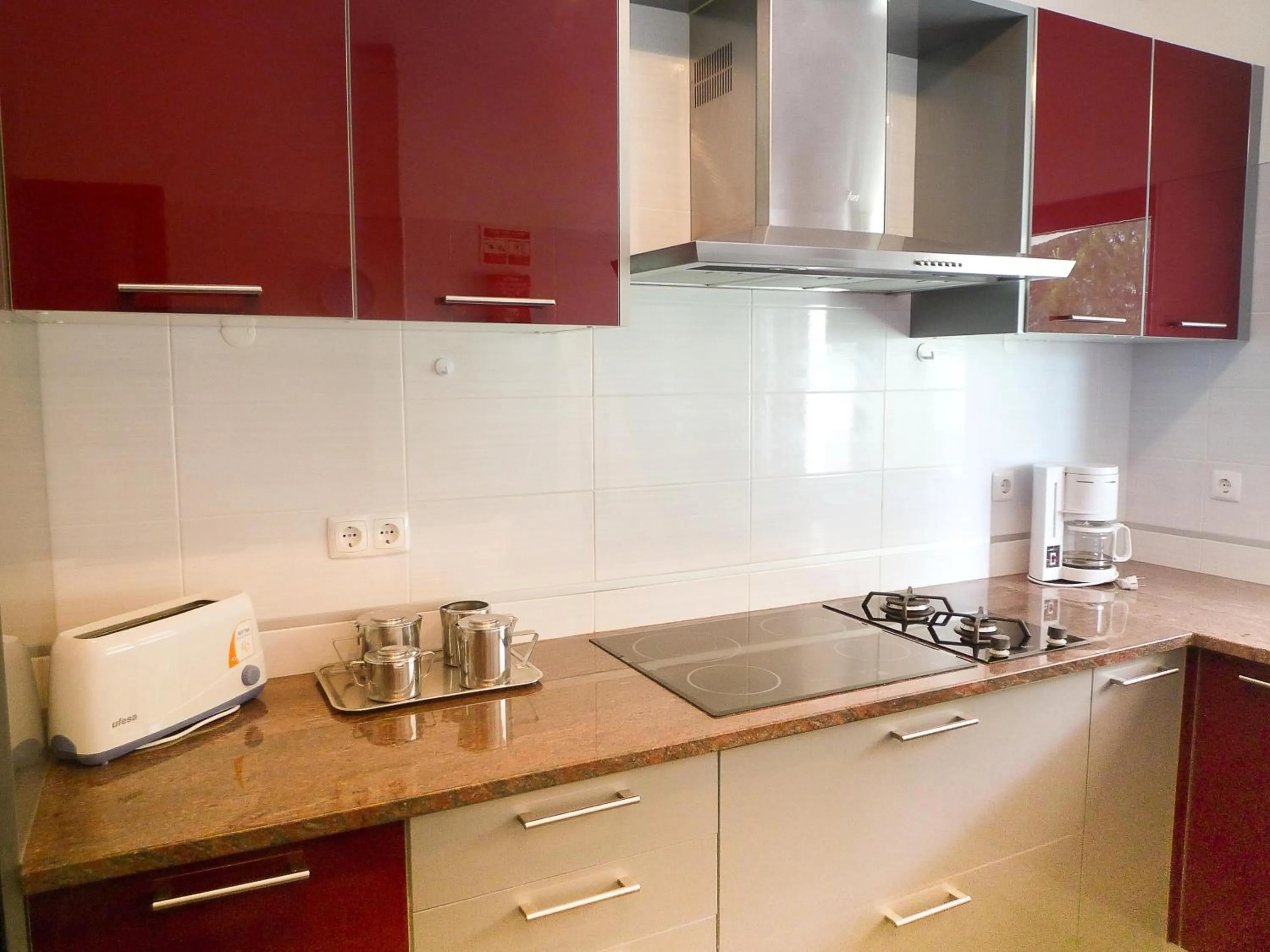 Kitchen or kitchenette in Turiquintas