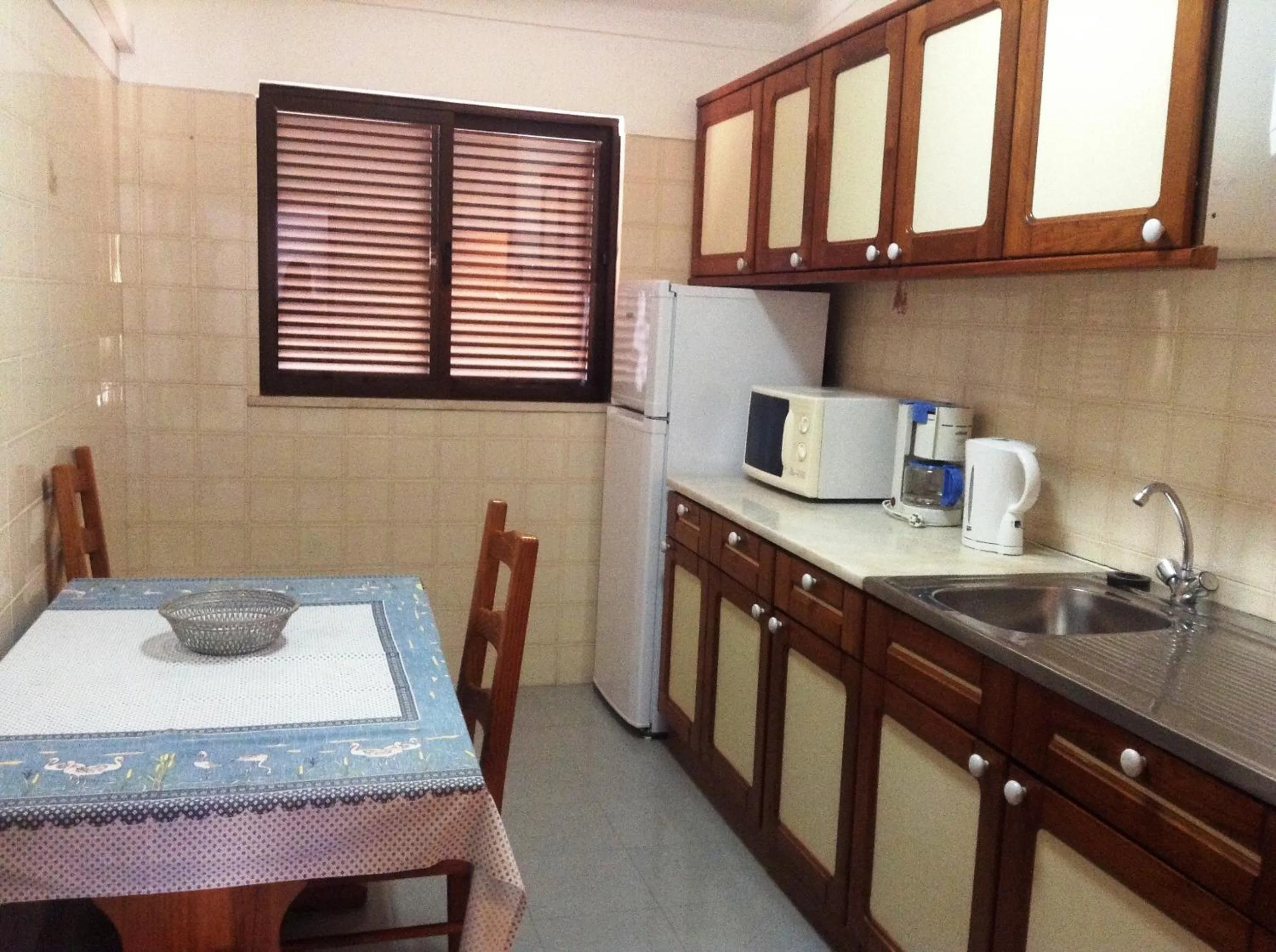 Kitchen or kitchenette in Turiquintas