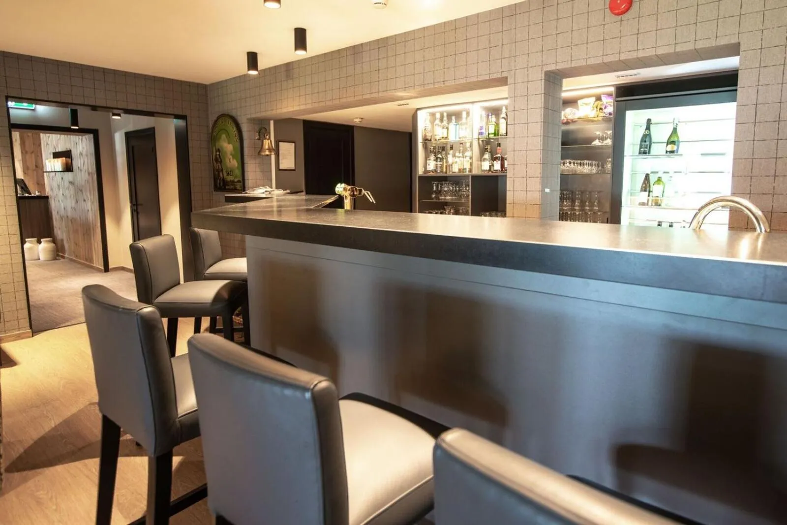 Lounge or bar in Grand Hotel Skei - Unike Hoteller