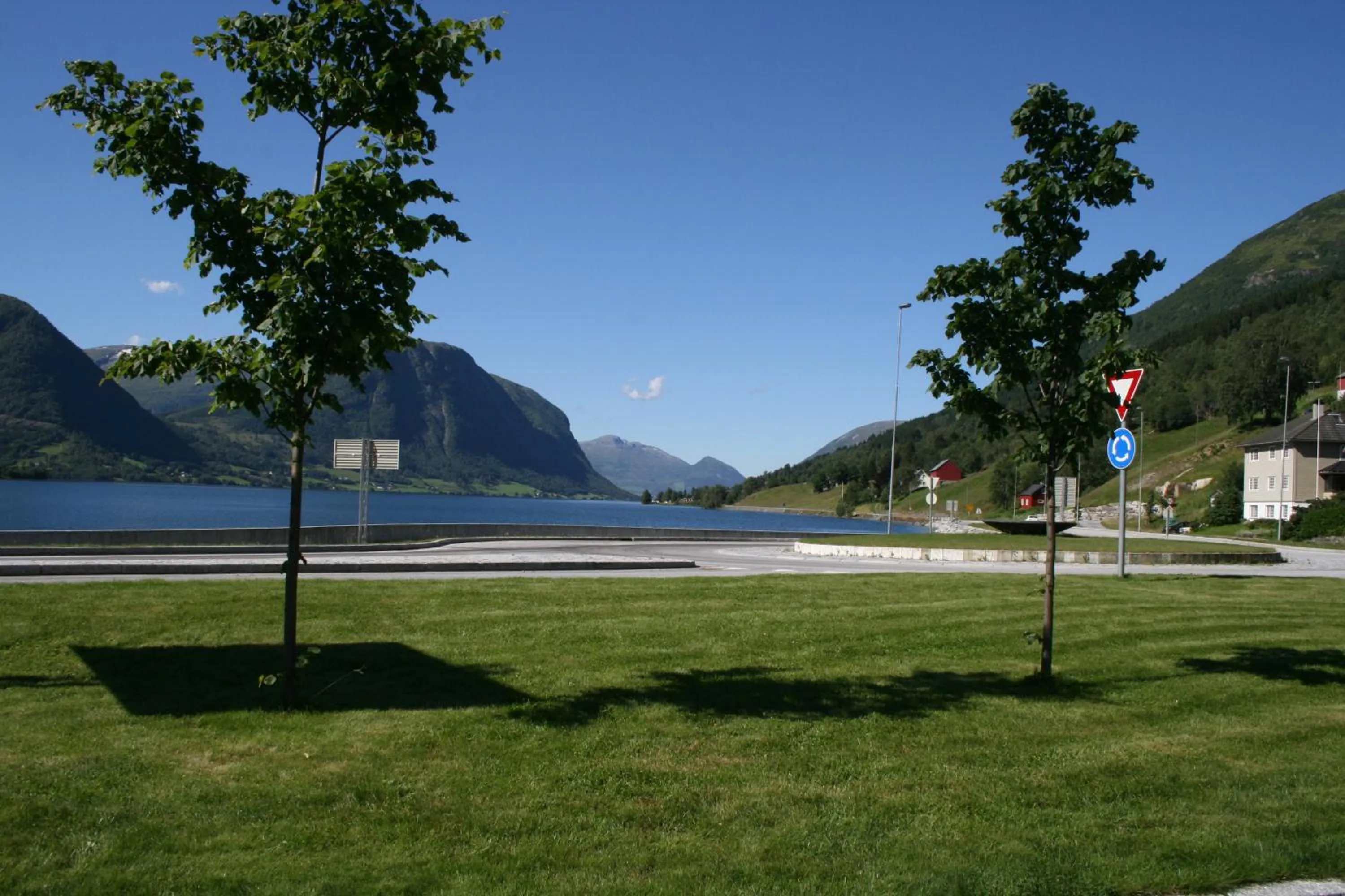 Neighbourhood in Grand Hotel Skei - Unike Hoteller