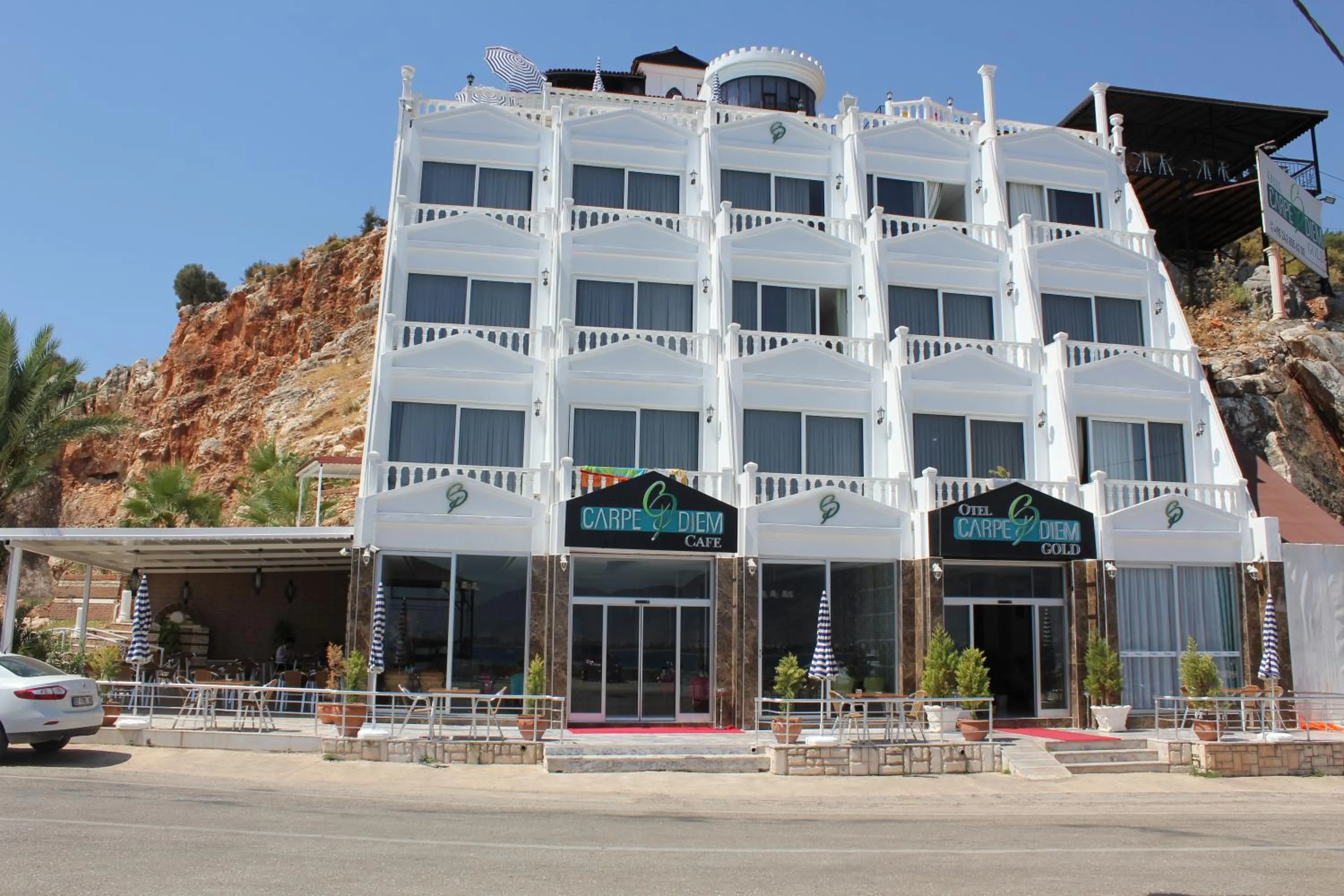 Facade/entrance in Otel Carpe Diem Gold