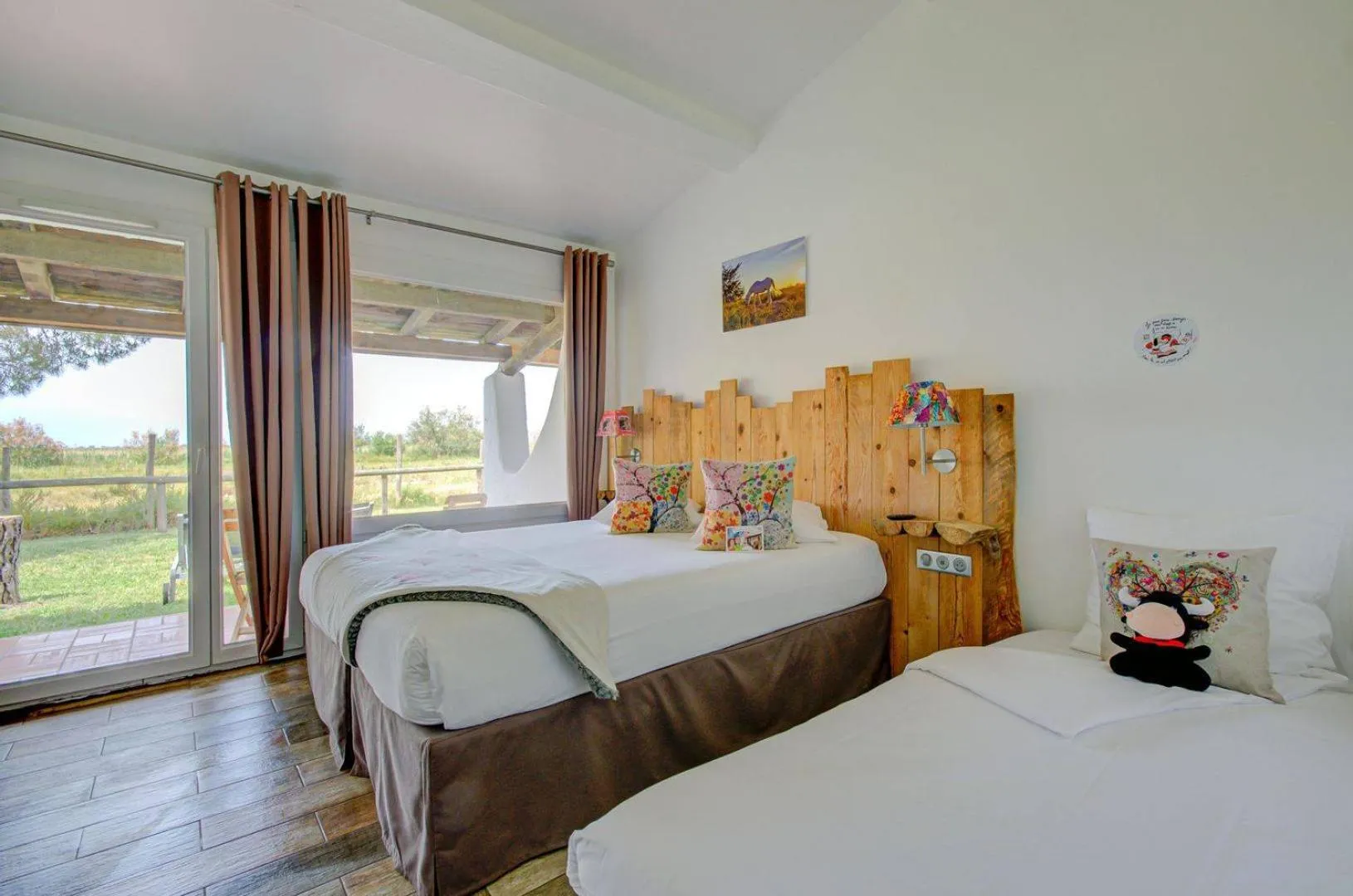 Bedroom, Bed in Hôtel La Palunette