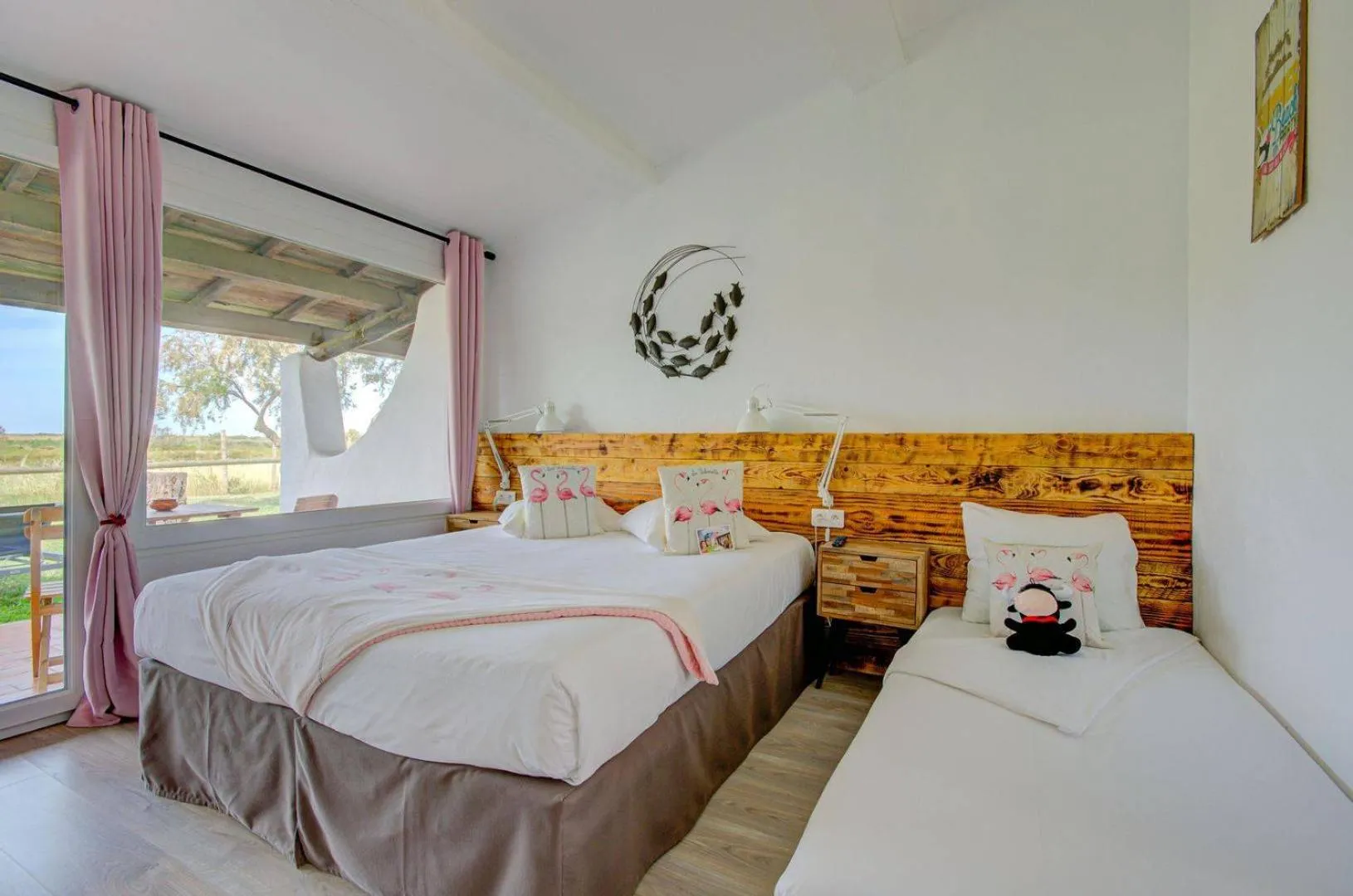 Bedroom, Bed in Hôtel La Palunette