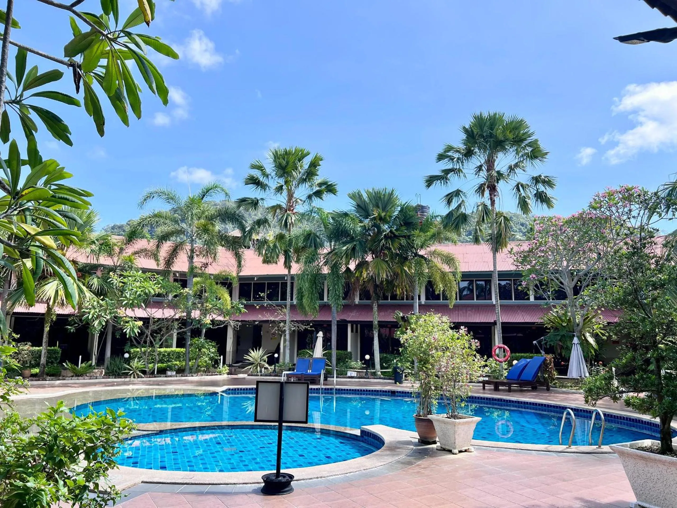 Swimming pool in Pangkor Sandy Beach Resort