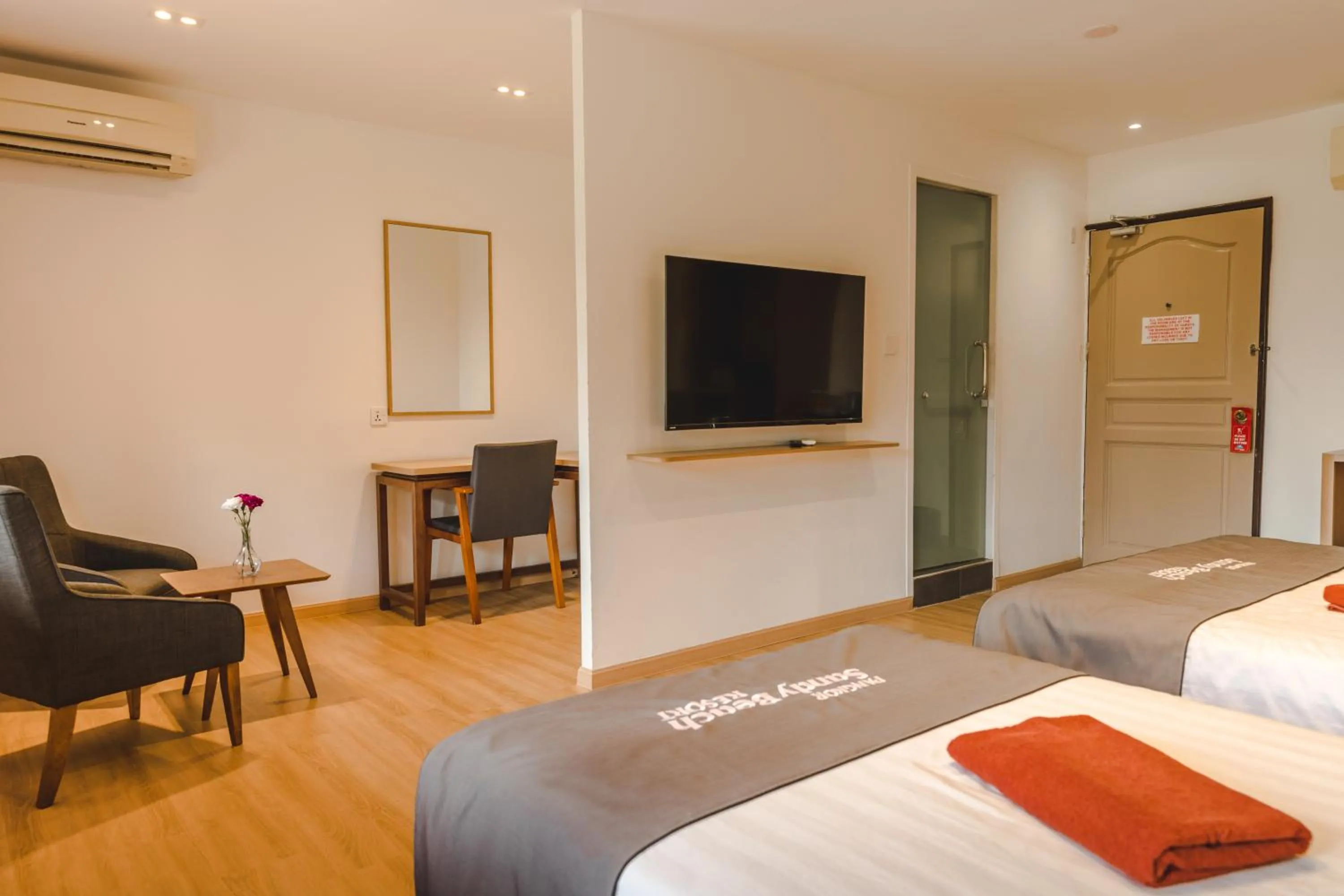 Seating area, Bed in Pangkor Sandy Beach Resort