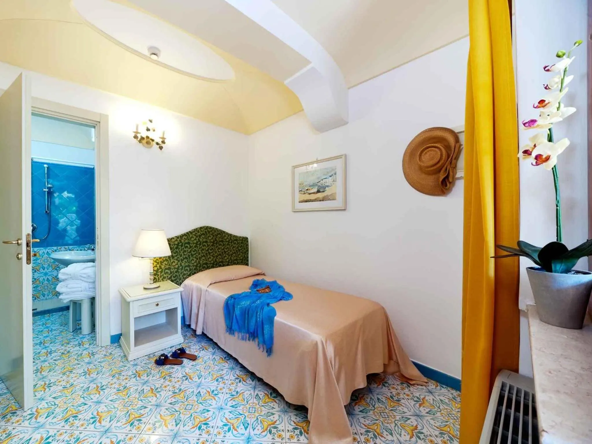 Bed in Hotel San Lorenzo Thermal Spa