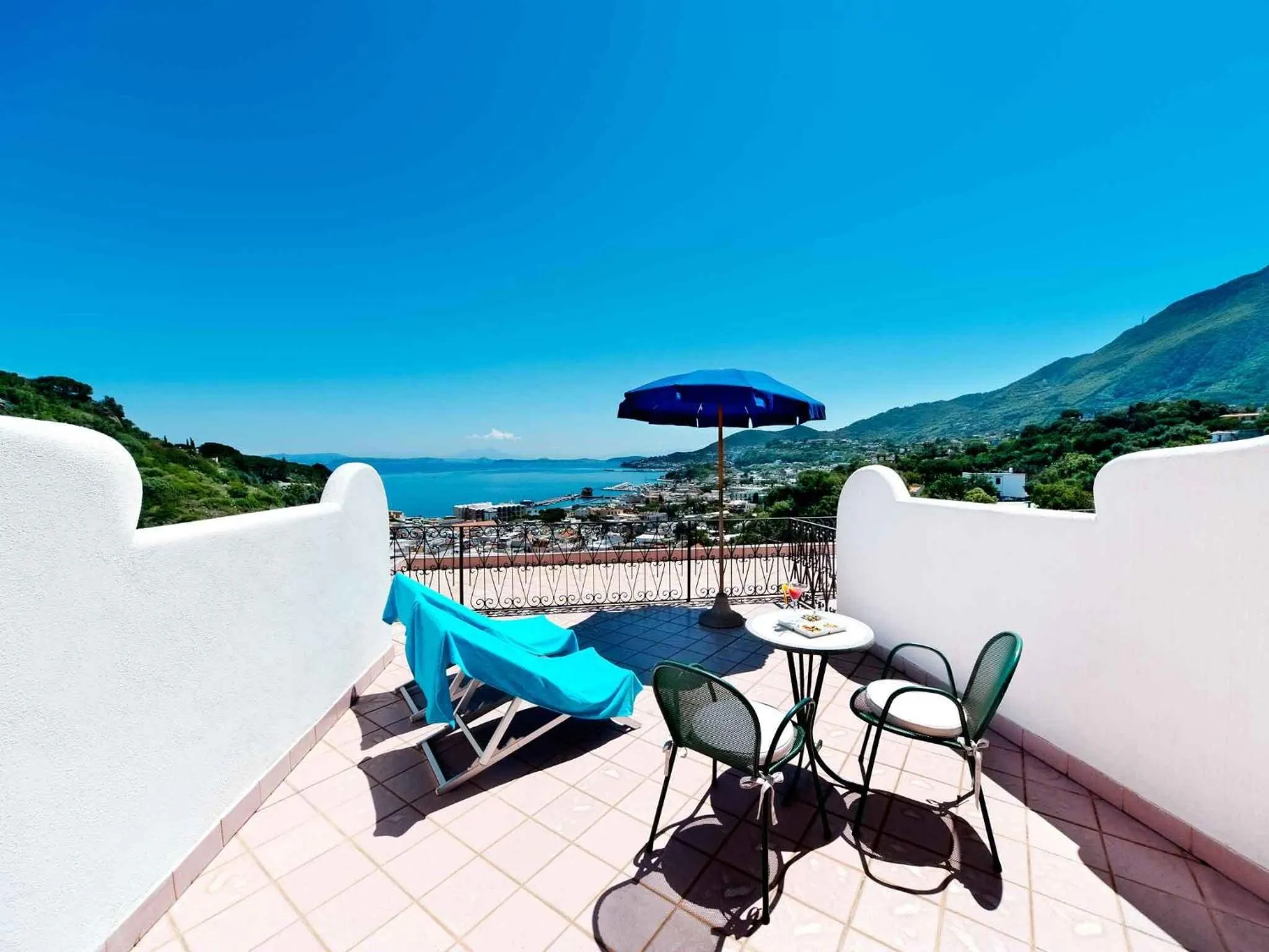 Patio in Hotel San Lorenzo Thermal Spa
