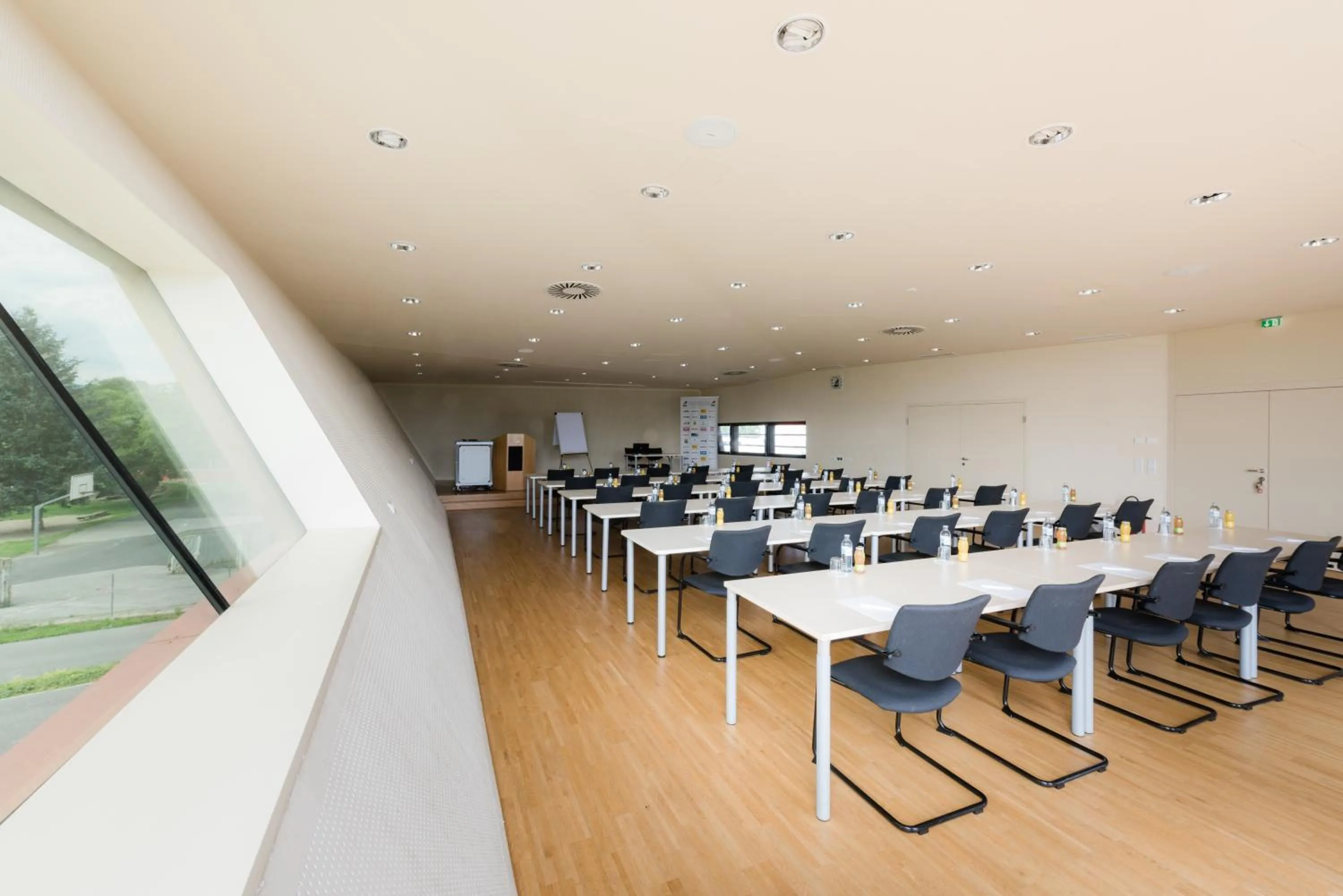 Meeting/conference room in JUFA Hotel Graz Süd - Self Check-in