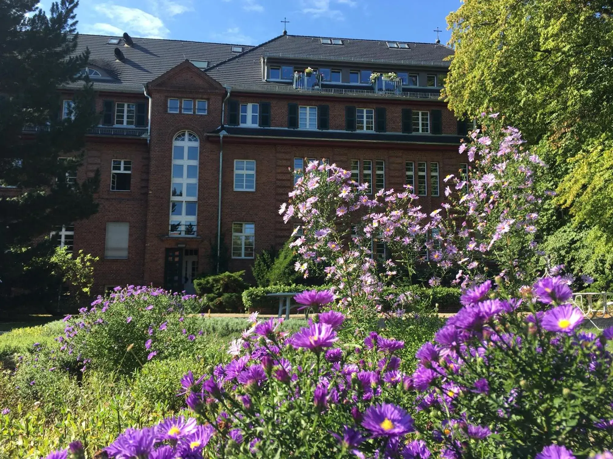 Gäste- und Tagungshaus am Glockengarten Gäste- und Tagungshaus am Glockengarten