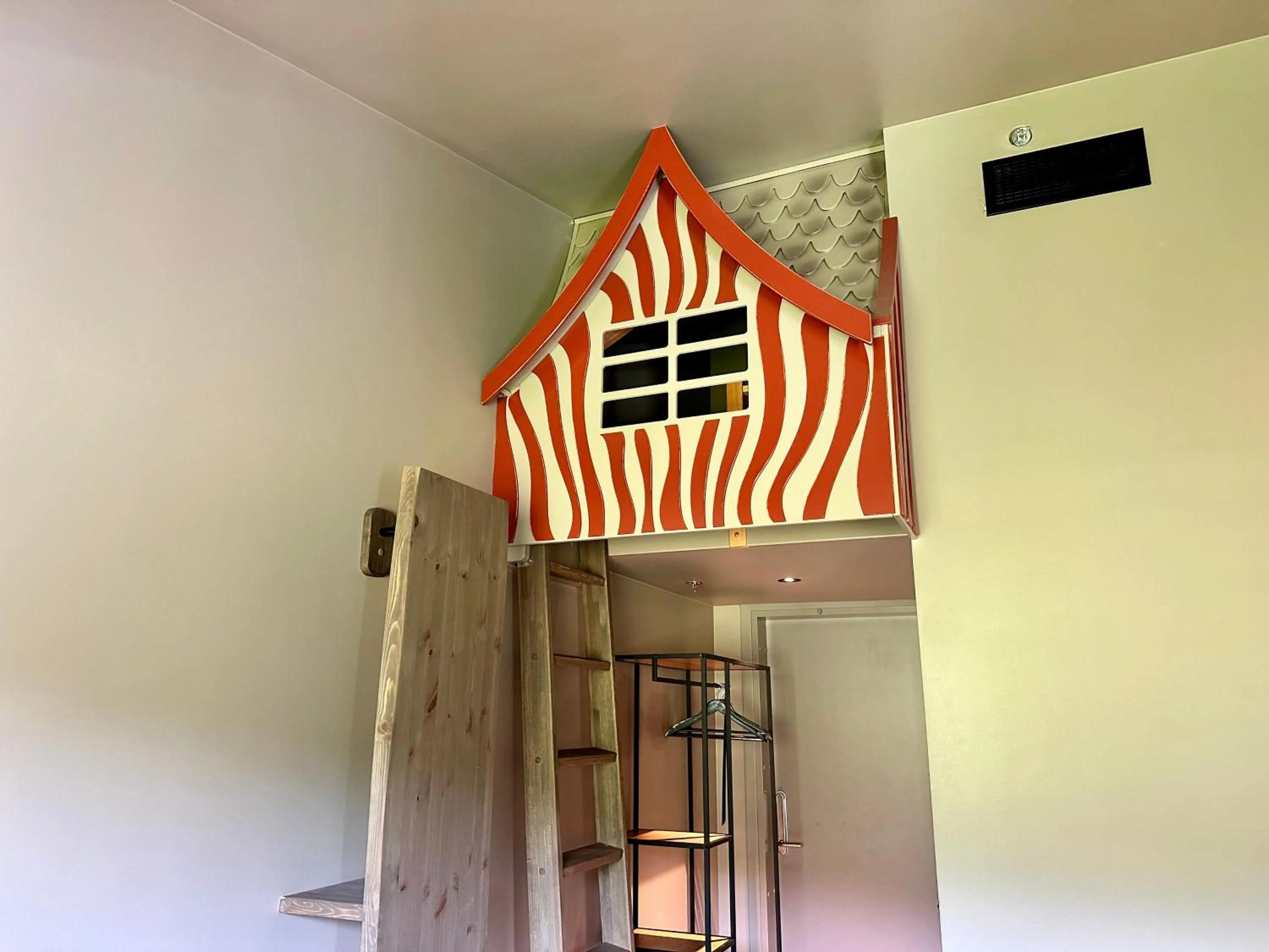 Bedroom in Bjørnfjell Mountain Lodge