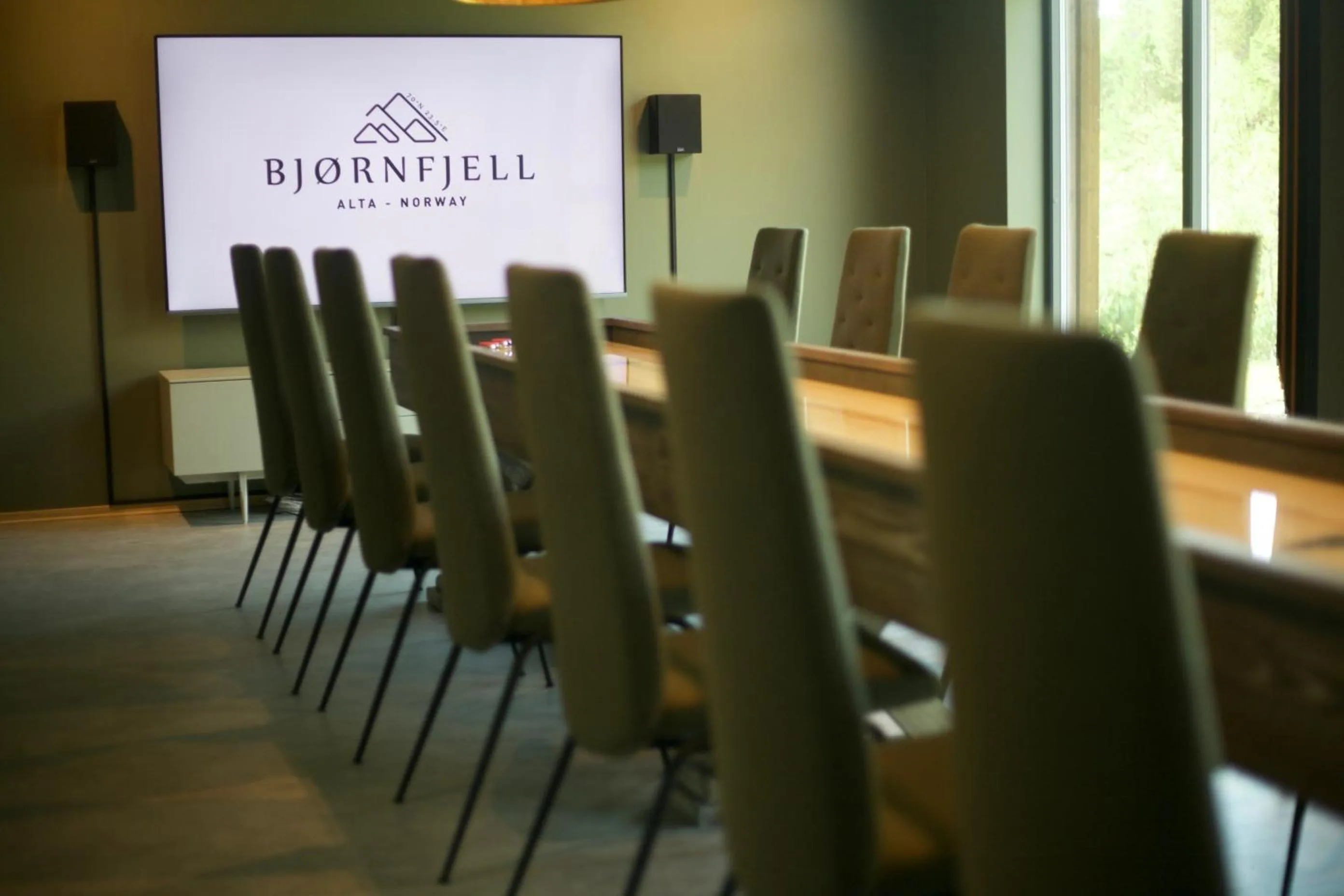 Meeting/conference room in Bjørnfjell Mountain Lodge