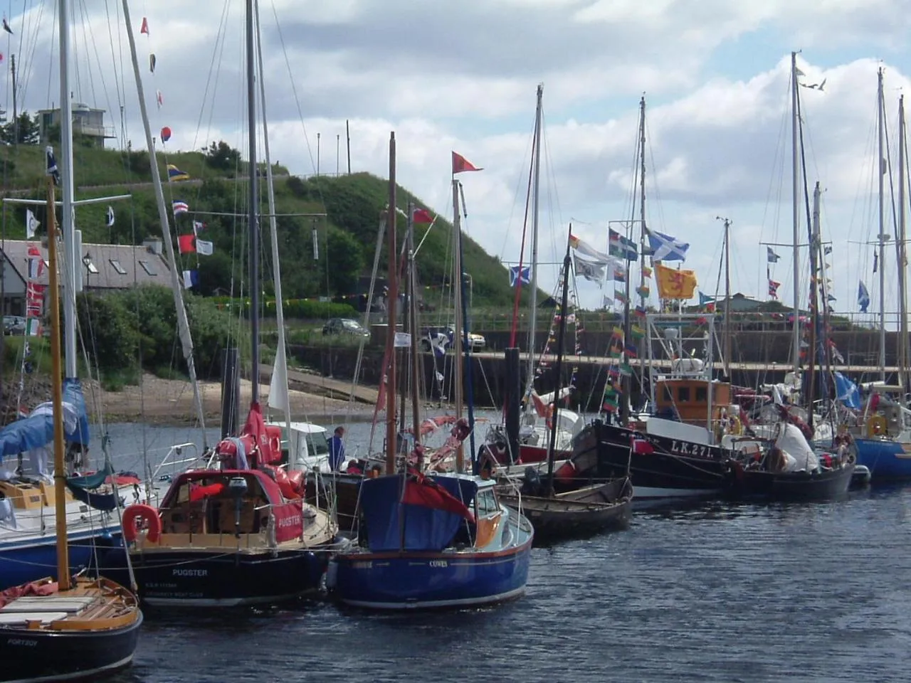 Property building in Belgrave Arms Hotel
