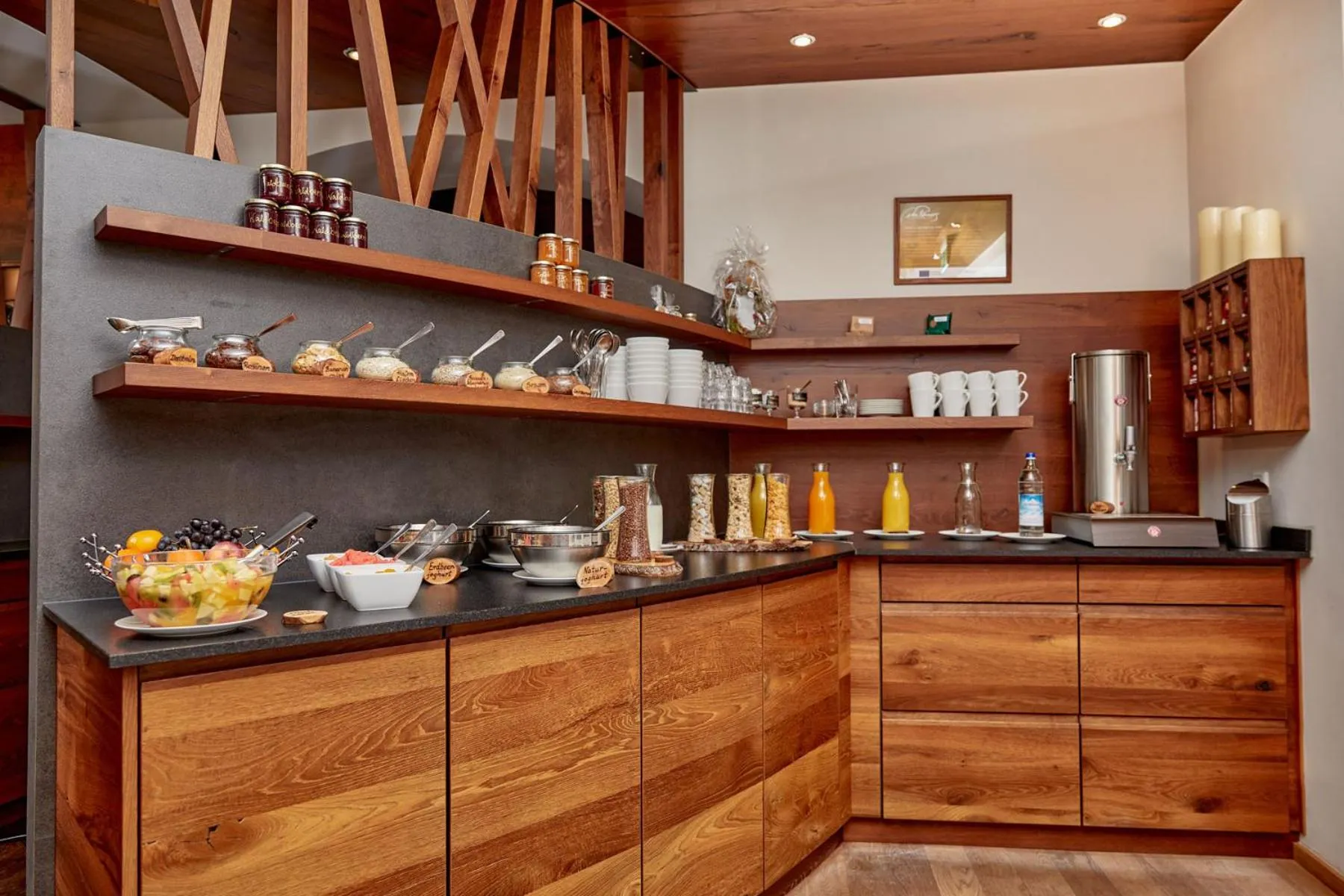 Buffet breakfast in Das Reiners