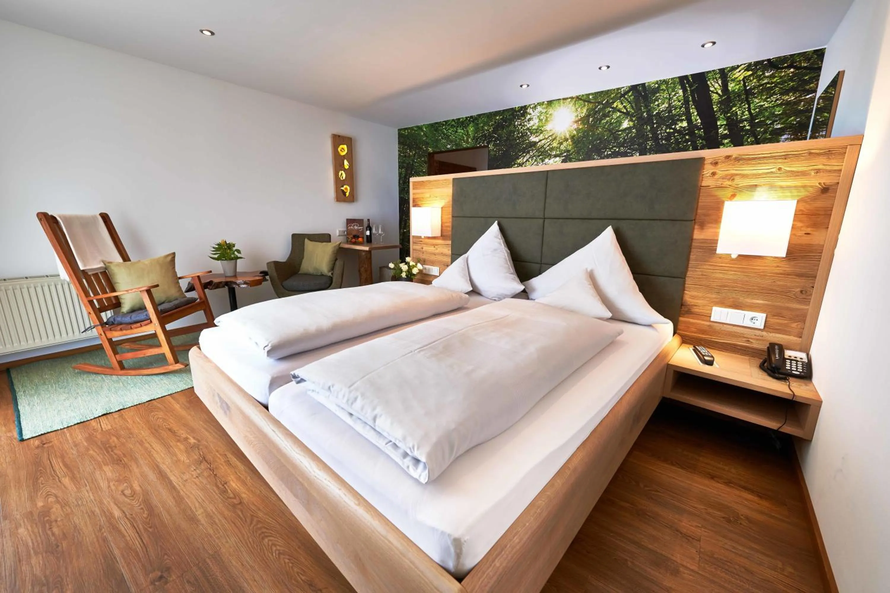 Photo of the whole room in Das Reiners