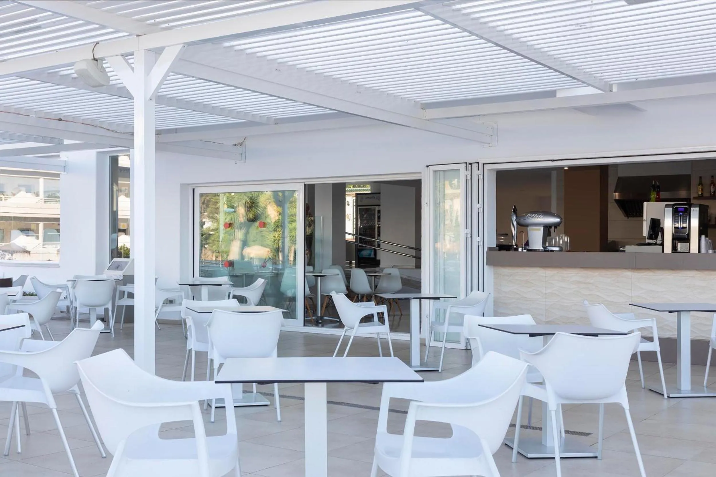 Lounge or bar in Hotel Palia La Roca