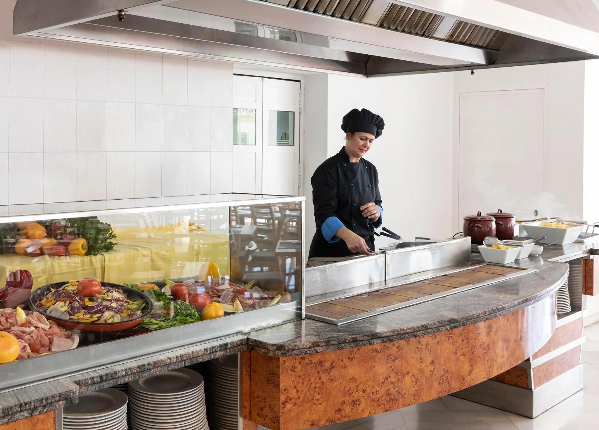 Restaurant/places to eat in Hotel Palia La Roca