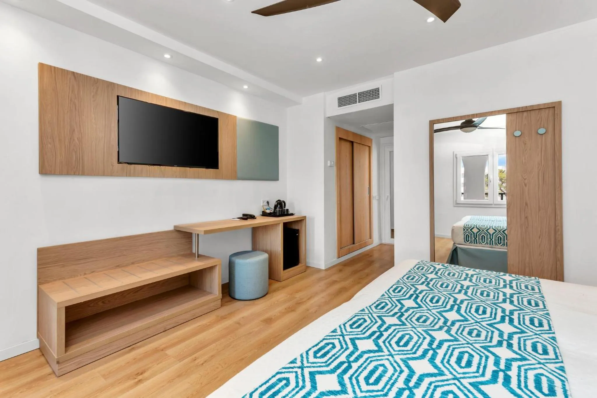 Bed in Hotel Palia Dolce Farniente 3 Sup