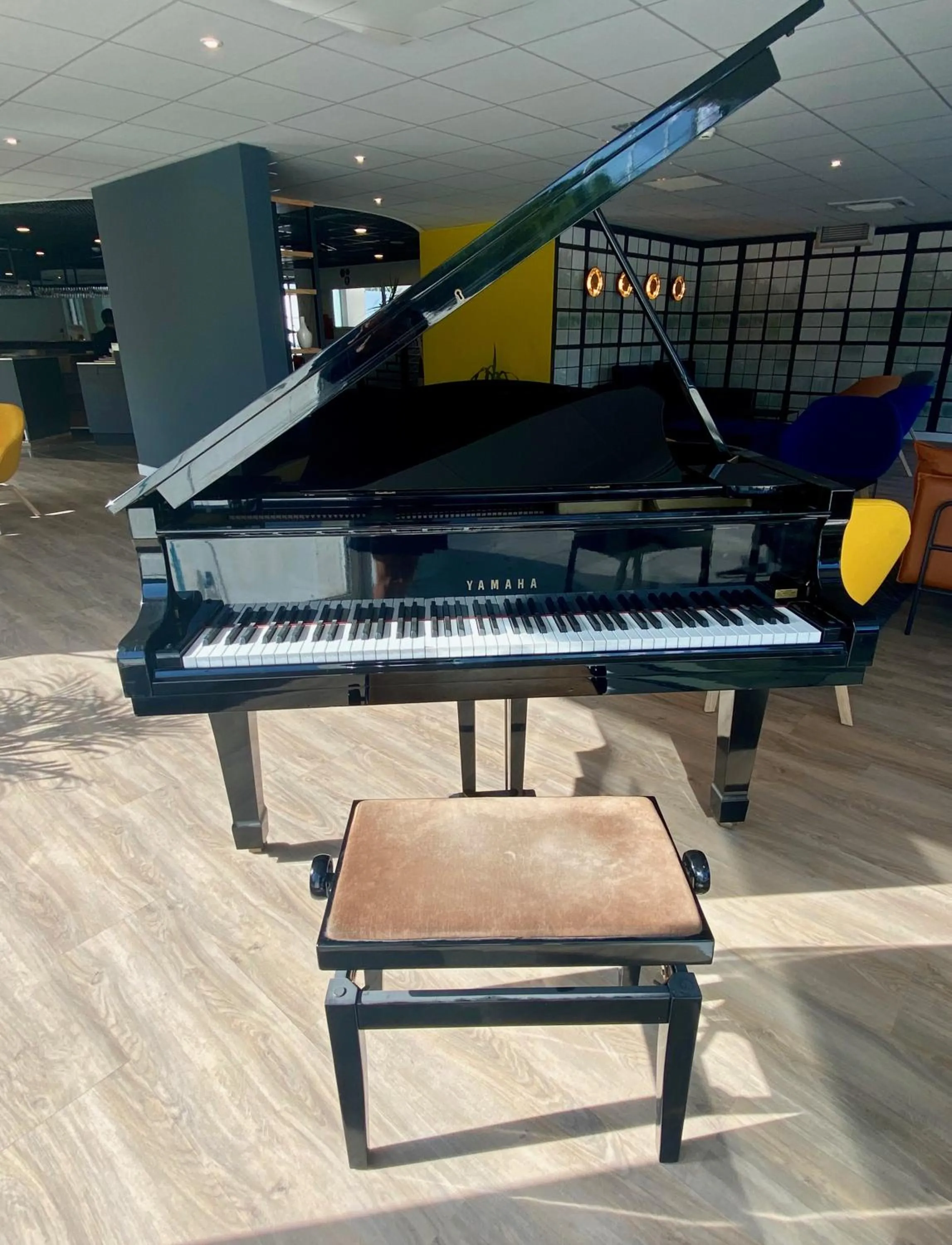 Lounge or bar in Campanile Montpellier Ouest - Croix D'Argent