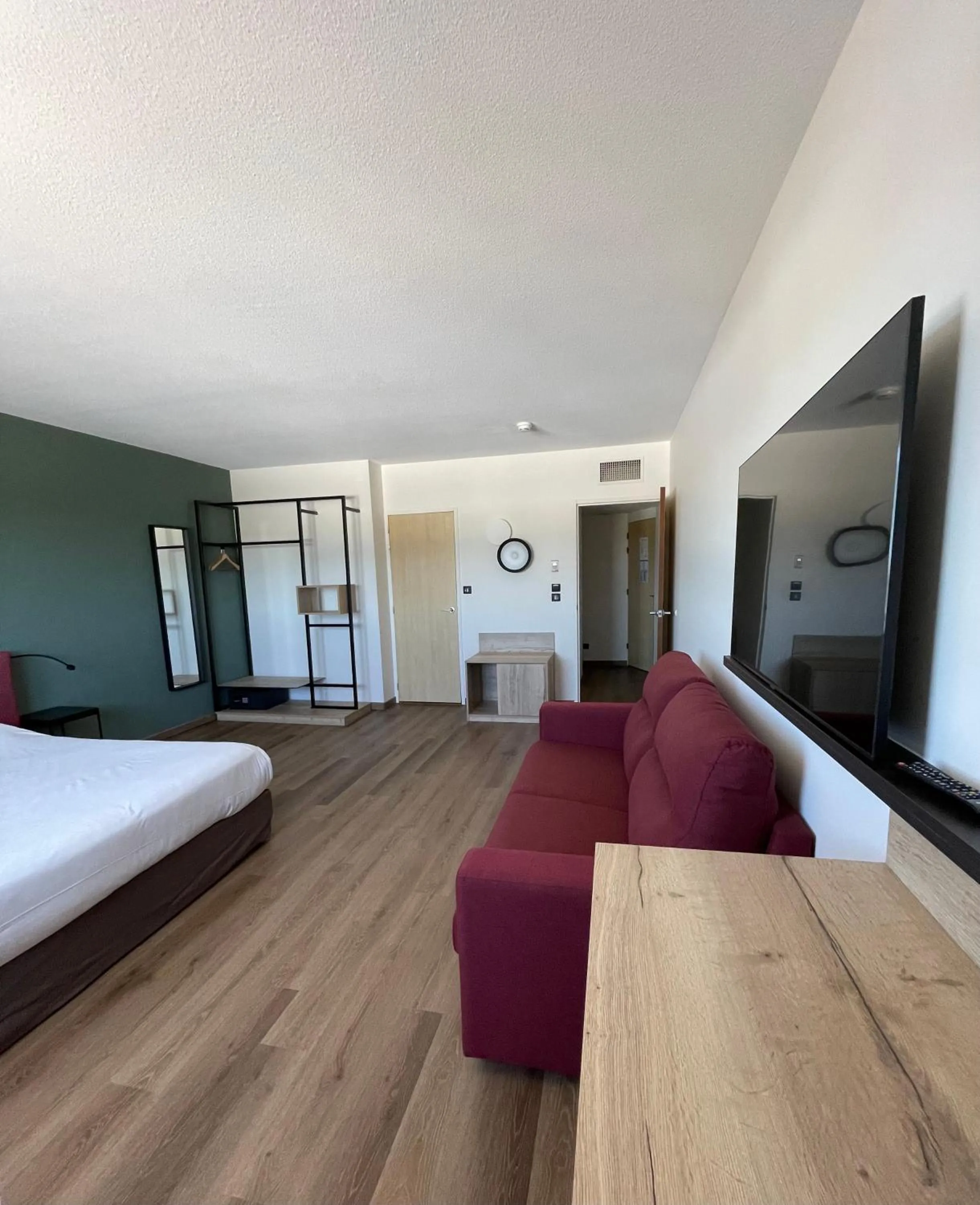 Bed in Campanile Montpellier Ouest - Croix D'Argent