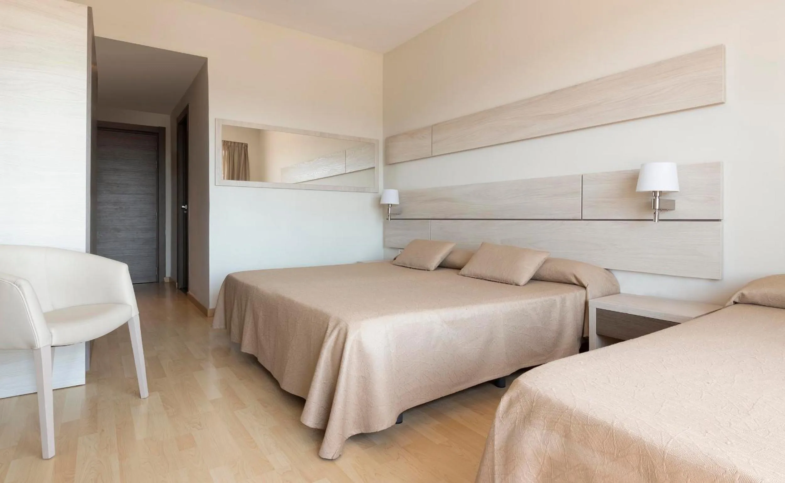 Bedroom, Bed in Hotel Palia Maria Eugenia