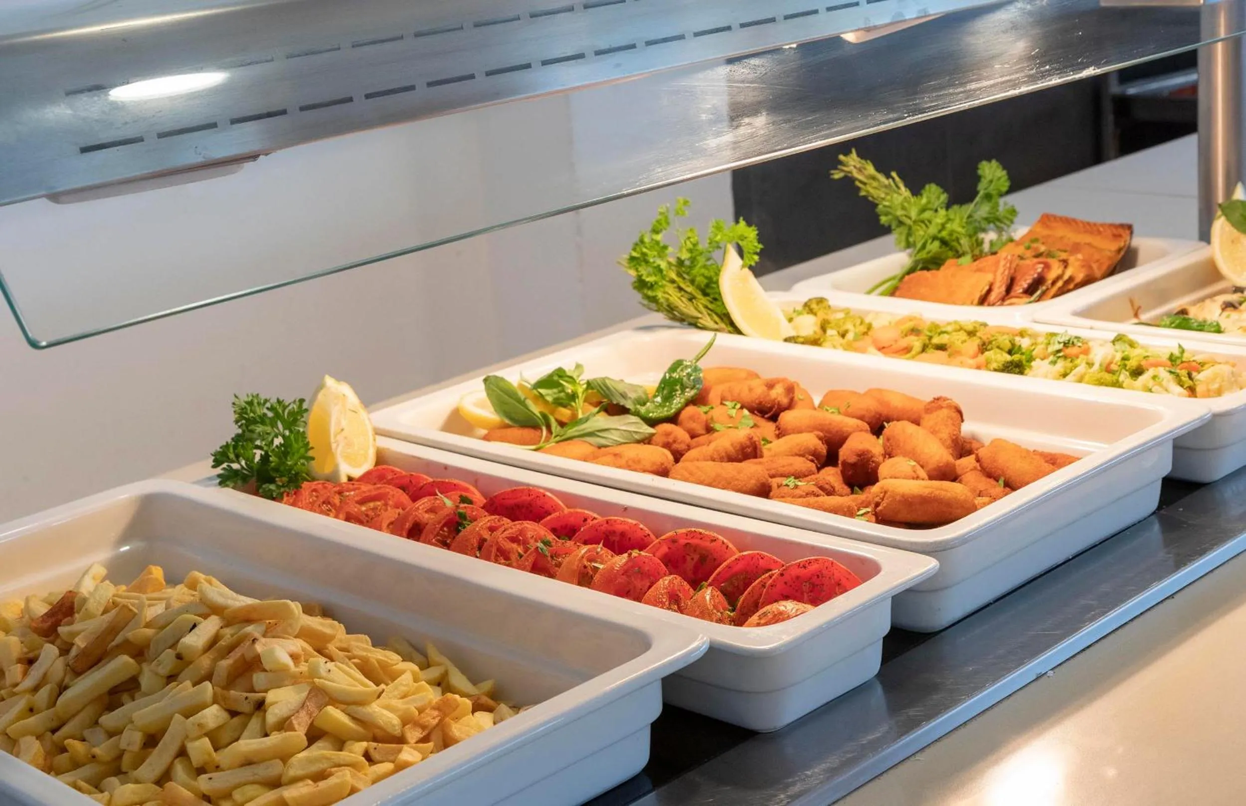 Restaurant/places to eat in Hotel Palia Maria Eugenia