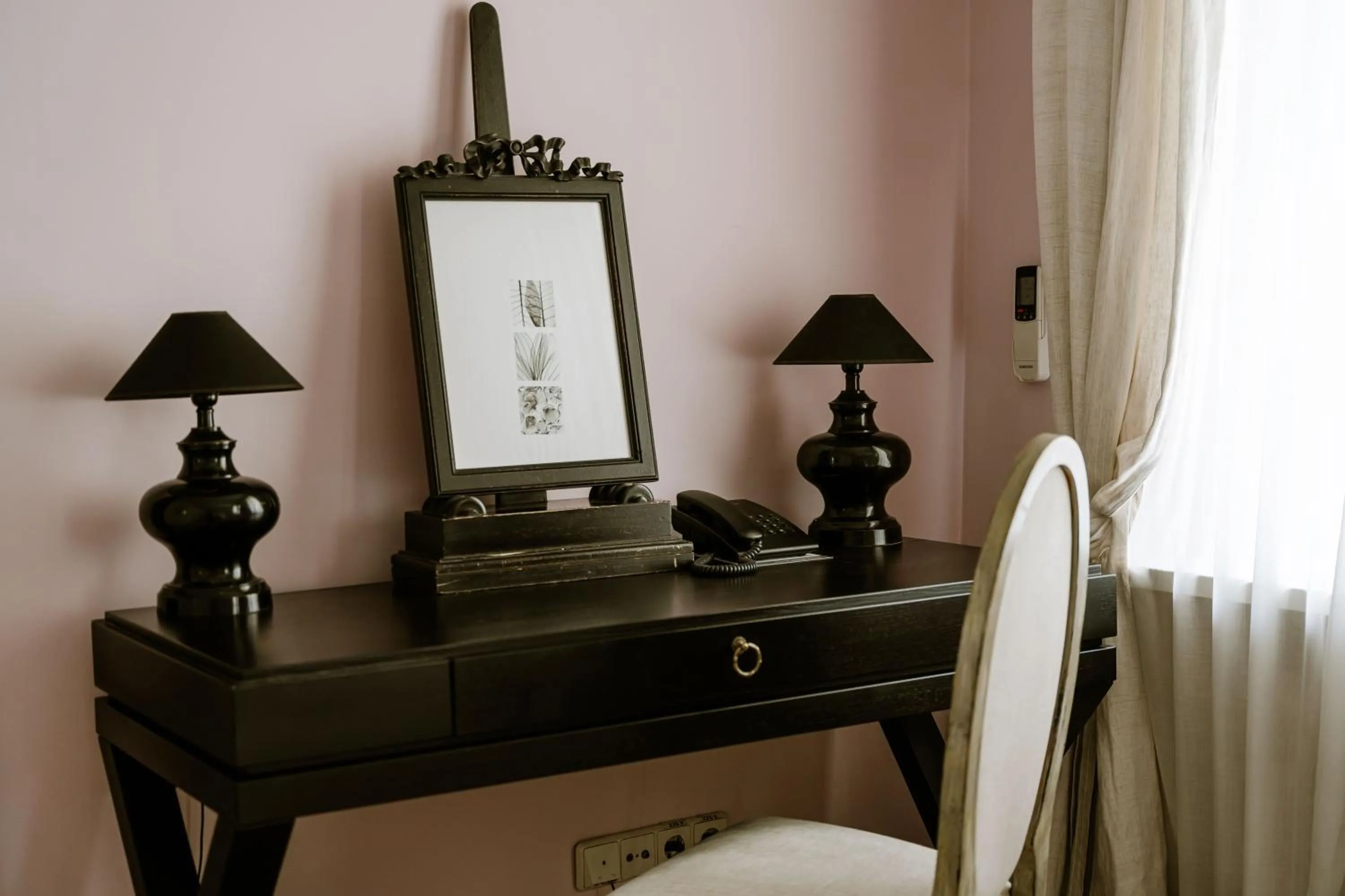 Living room in Vozdvyzhensky Boutique Hotel