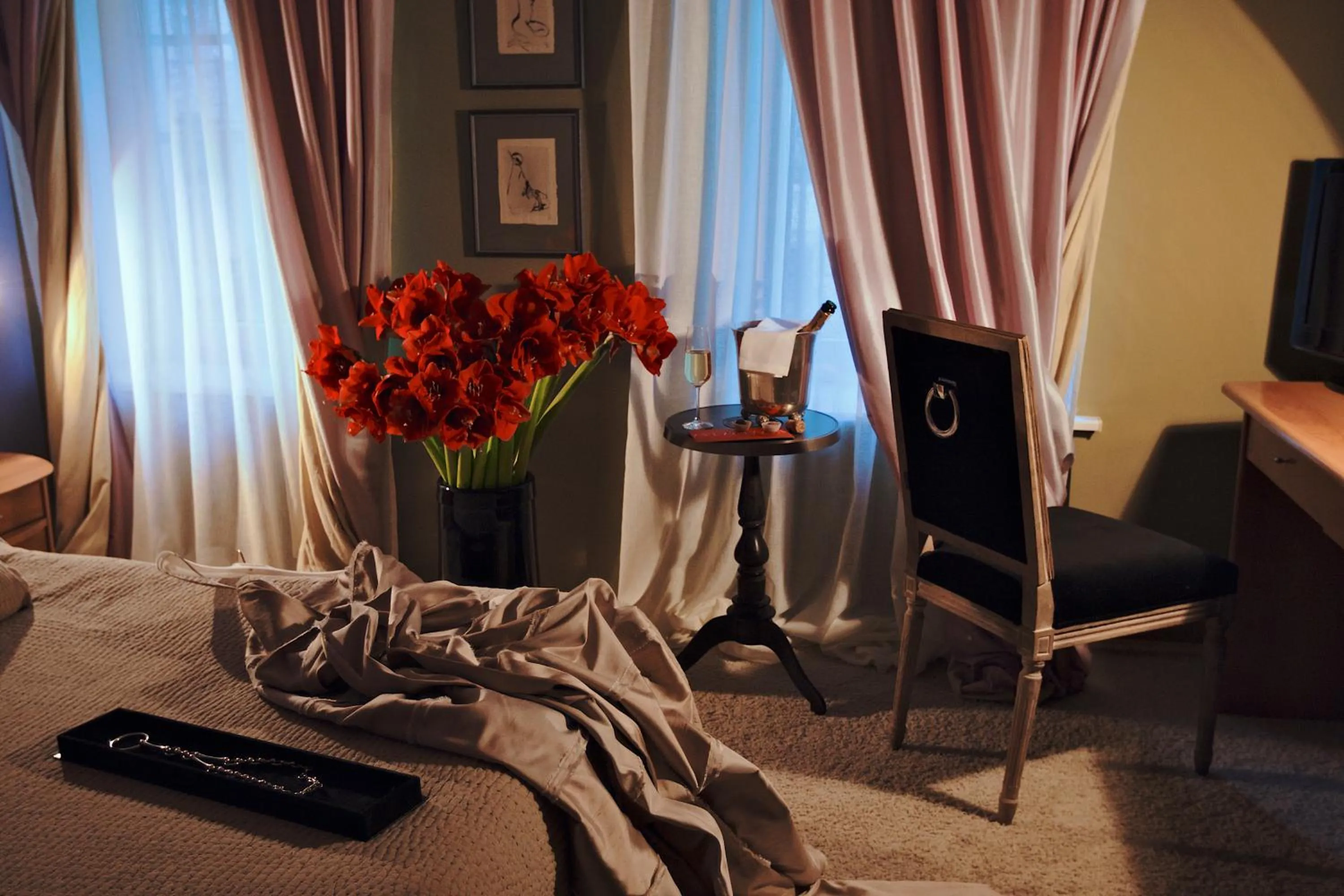 Photo of the whole room, Bed in Vozdvyzhensky Boutique Hotel