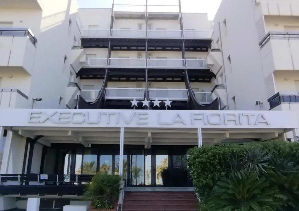 Property building in Hotel Executive La Fiorita